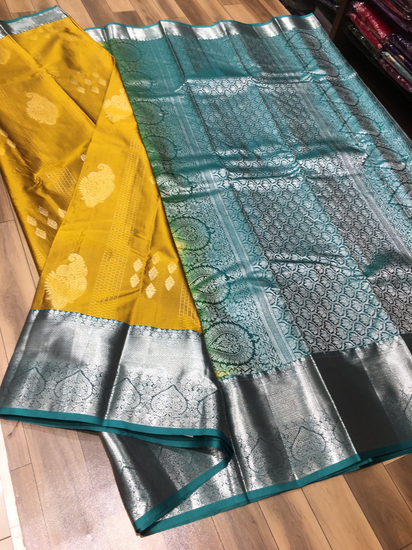Semi Kanchipuram silk