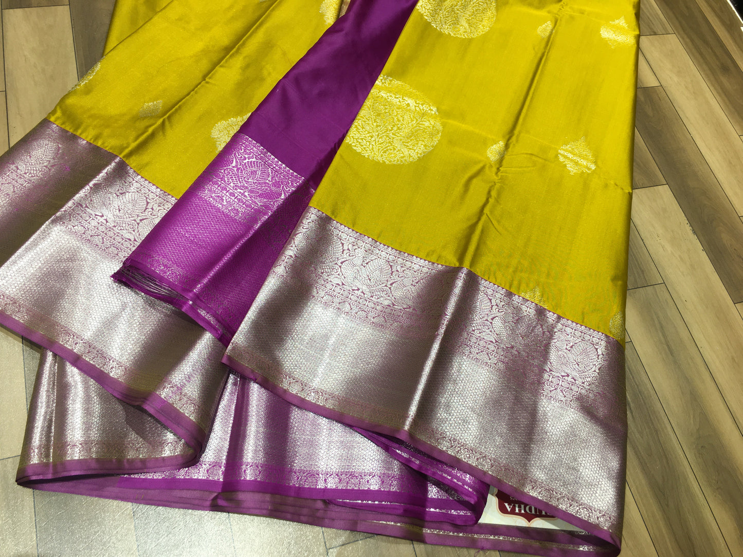 Semi Kanchipuram silk
