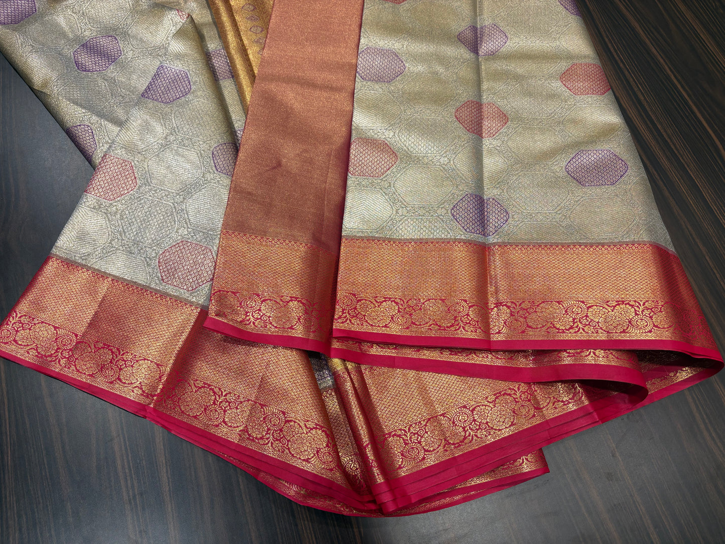 Semi Kanchipuram tissue