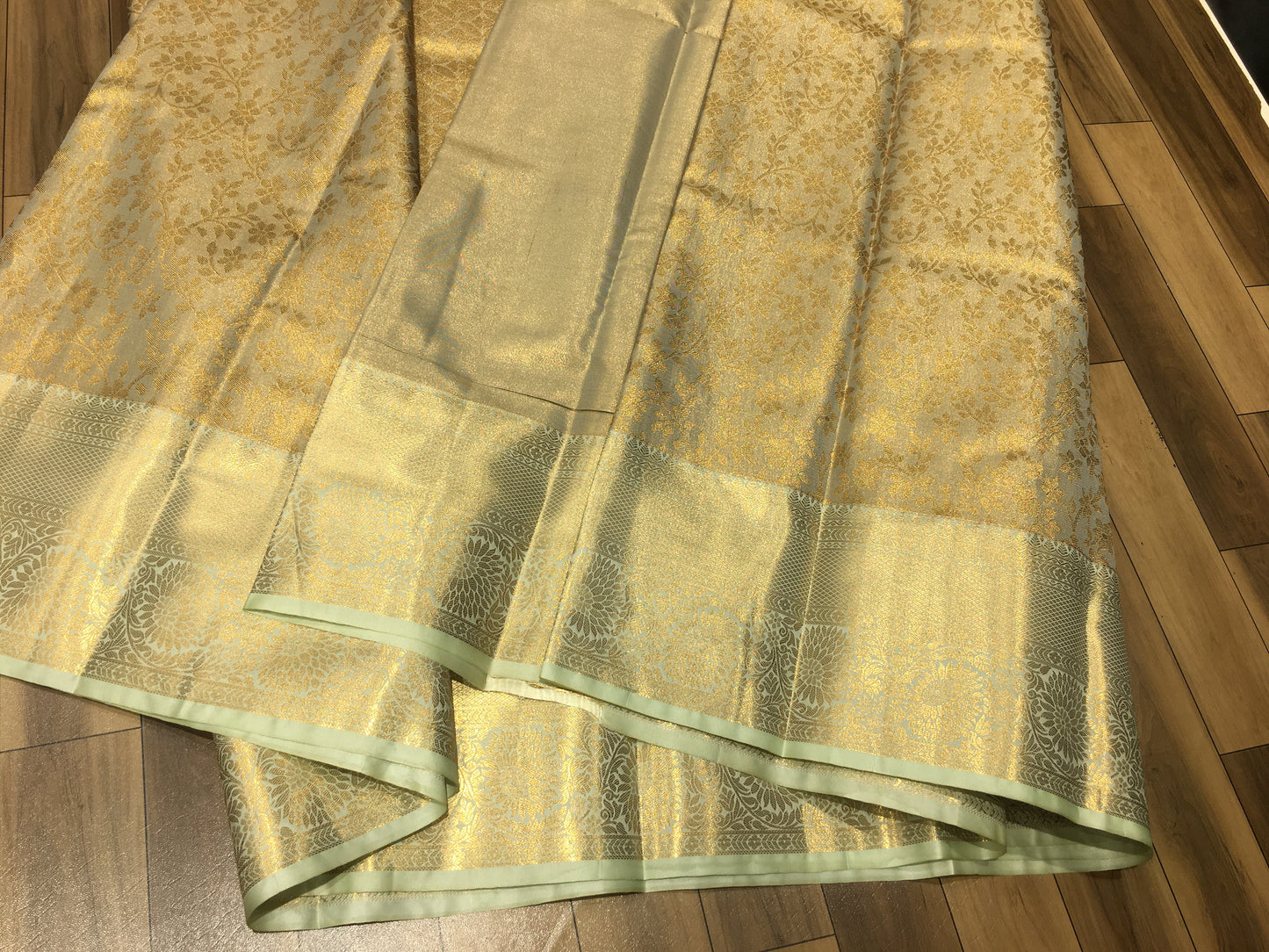 Semi Kanchipuram tissue
