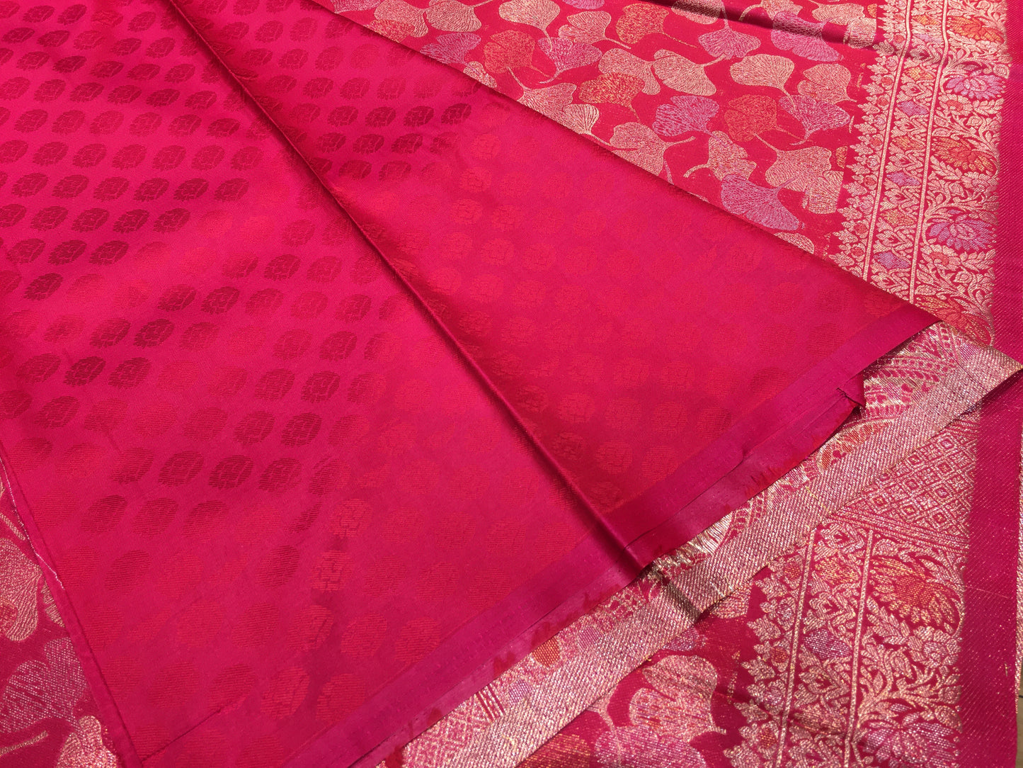 Semi banaras Saree