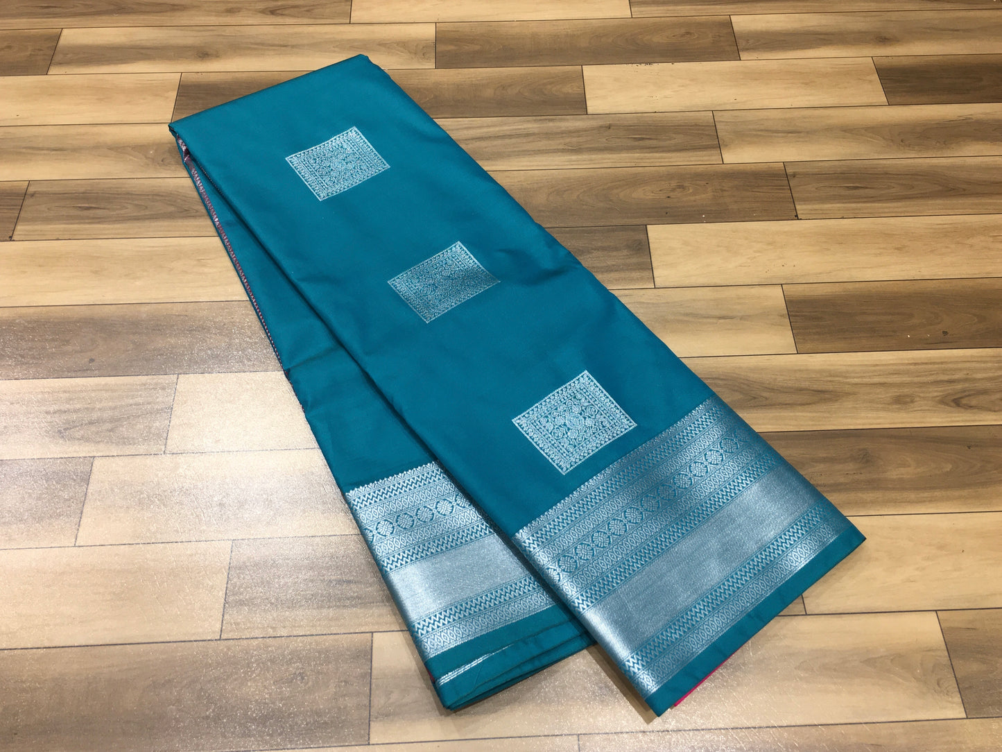 Semi Kanchipuram silk