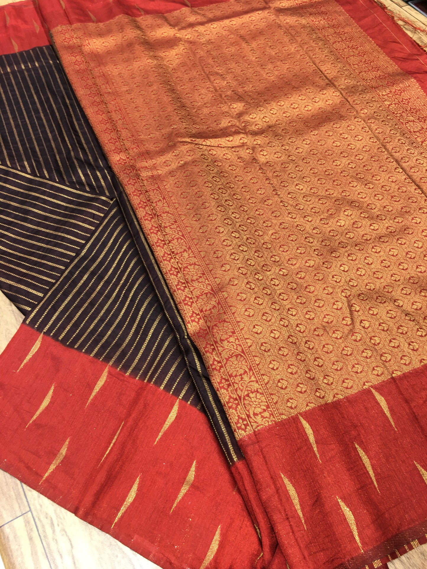 Dola Silk Saree