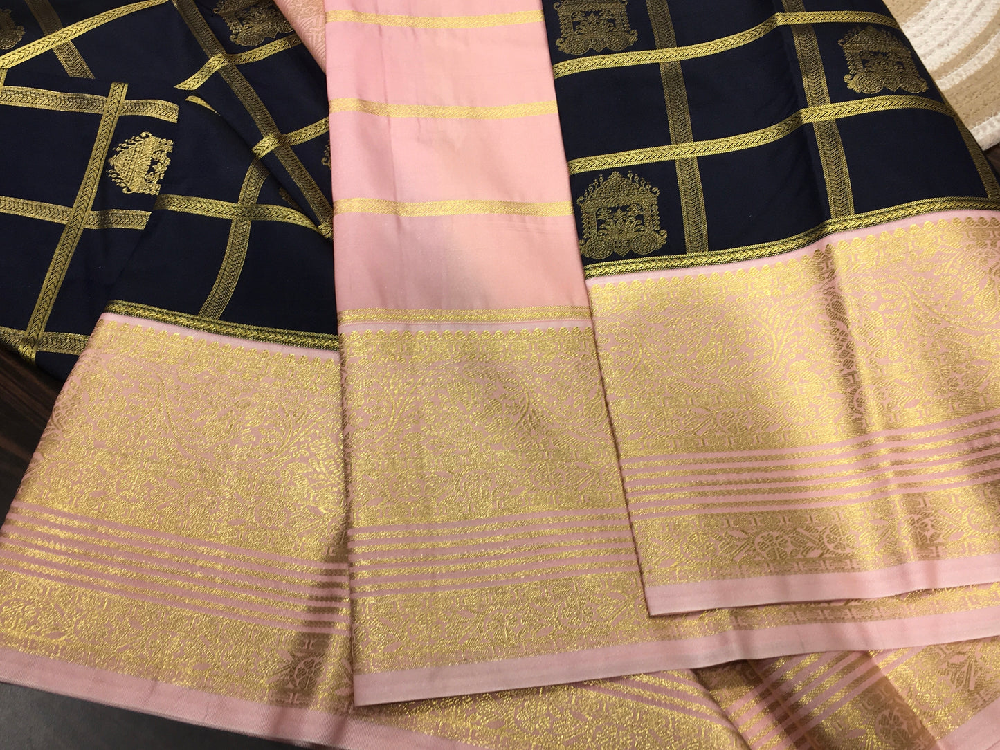 Semi Kanchipuram silk