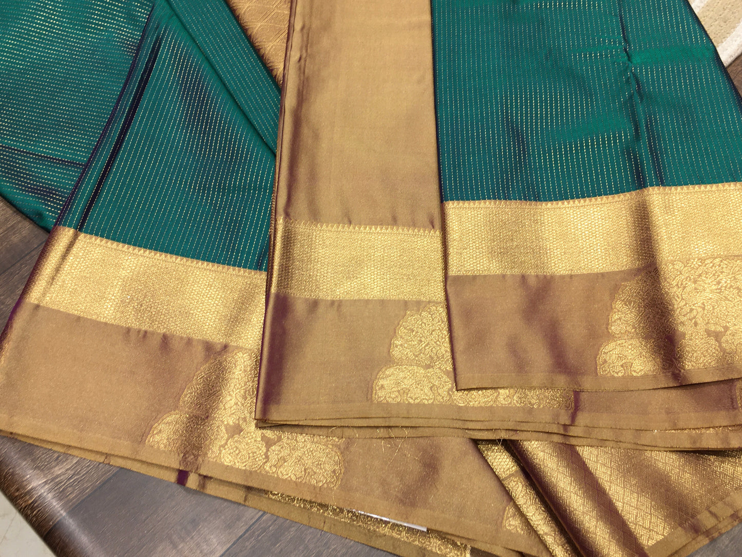 Semi Kanchipuram silk
