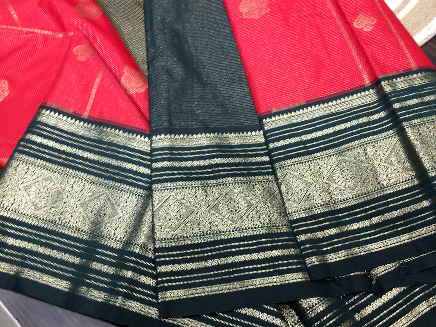 Semi Kanchipuram silk