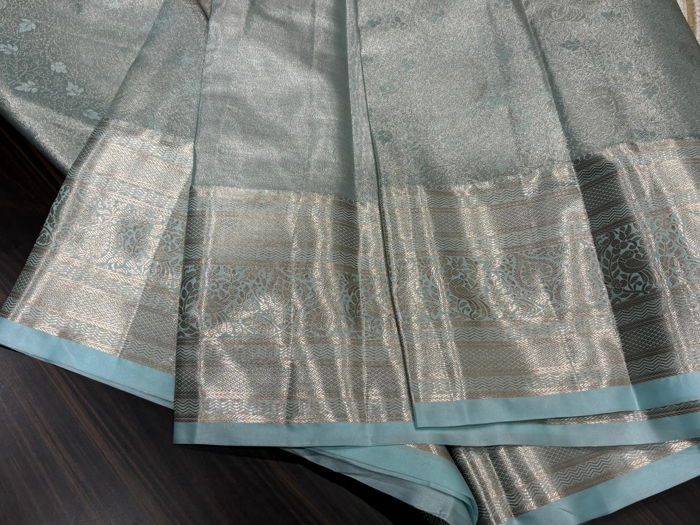 Semi kanchipuram tissue