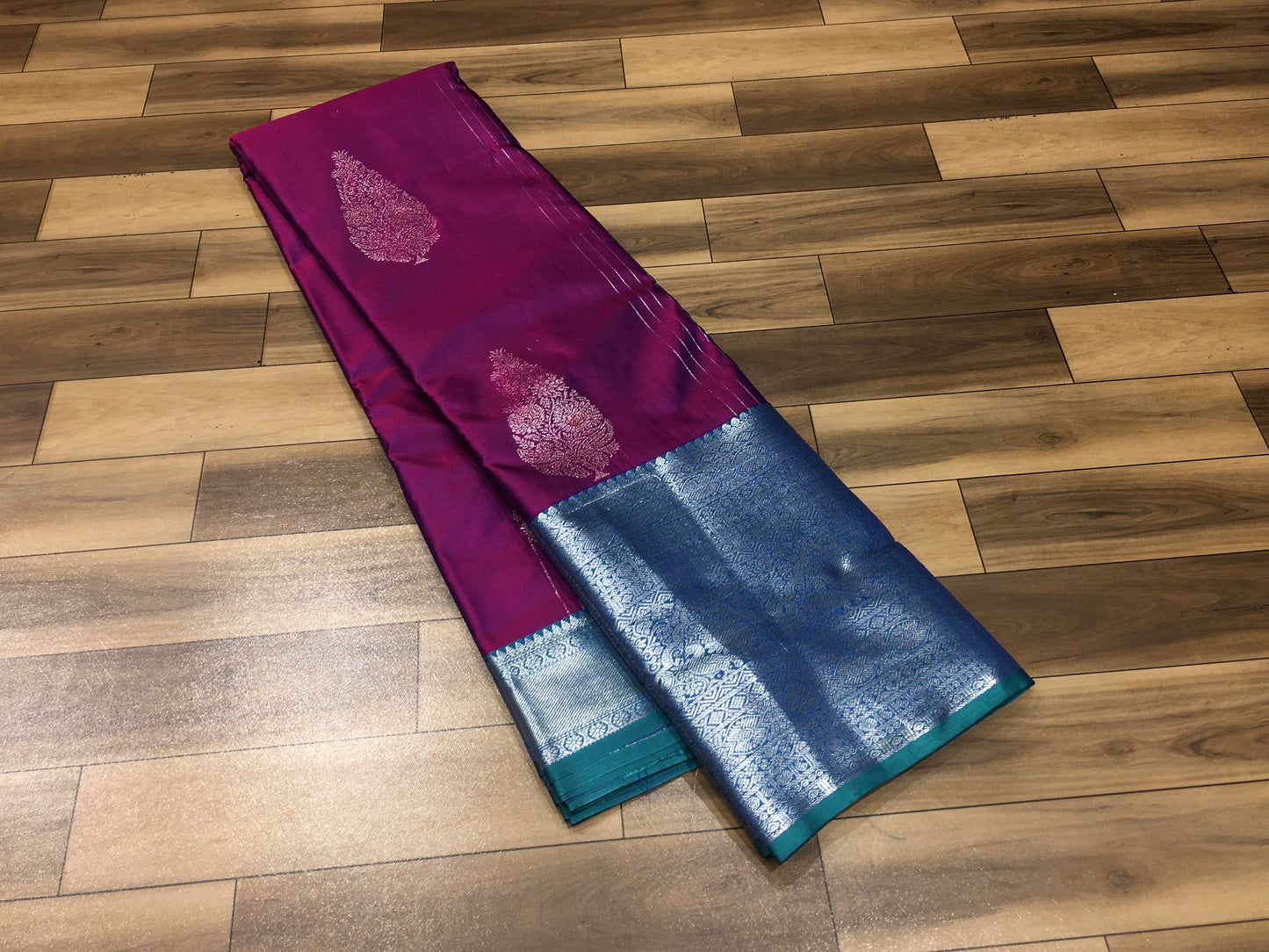 Semi Kanchipuram silk