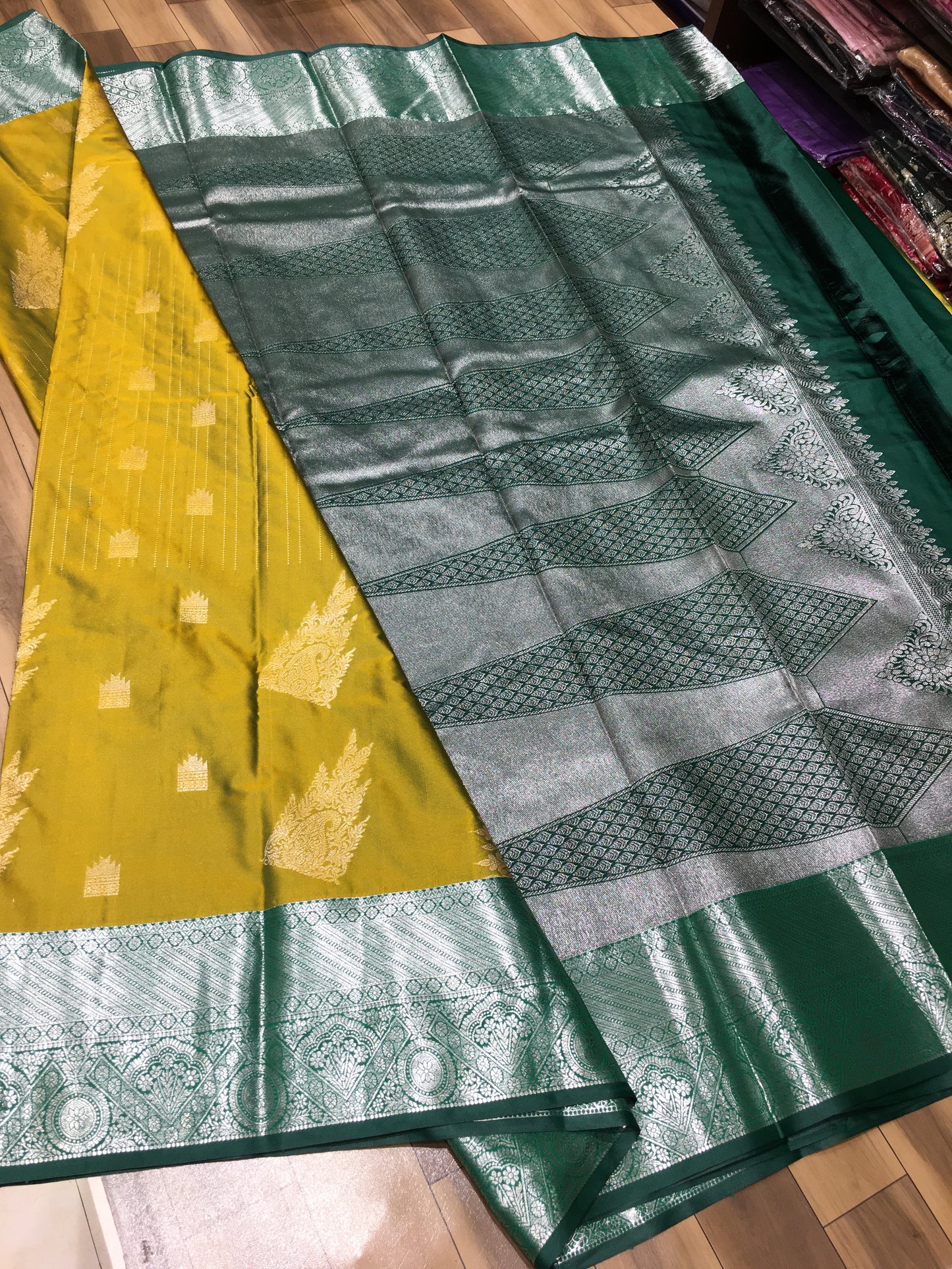 Semi Kanchipuram silk