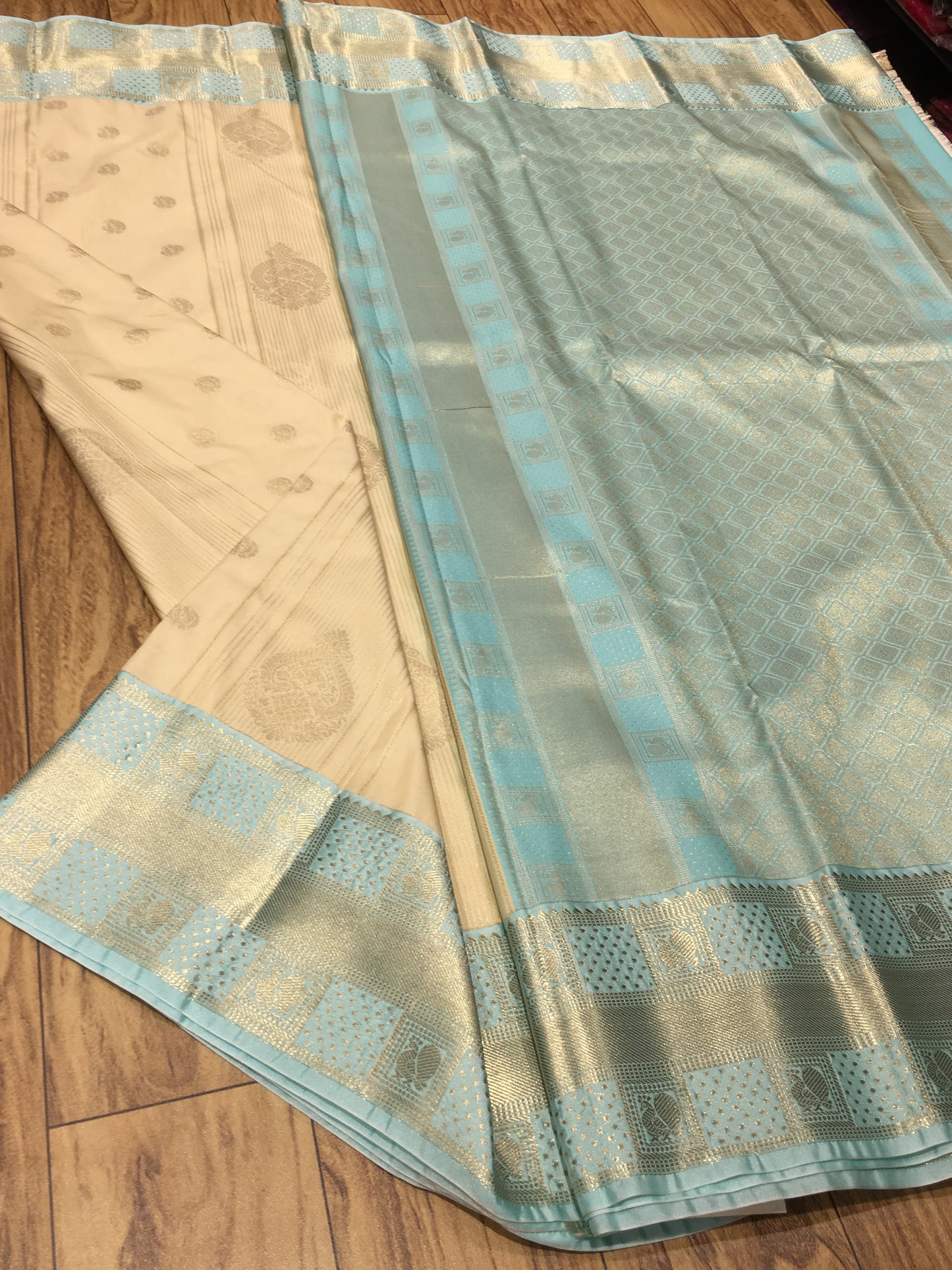 Semi Kanchipuram Silk