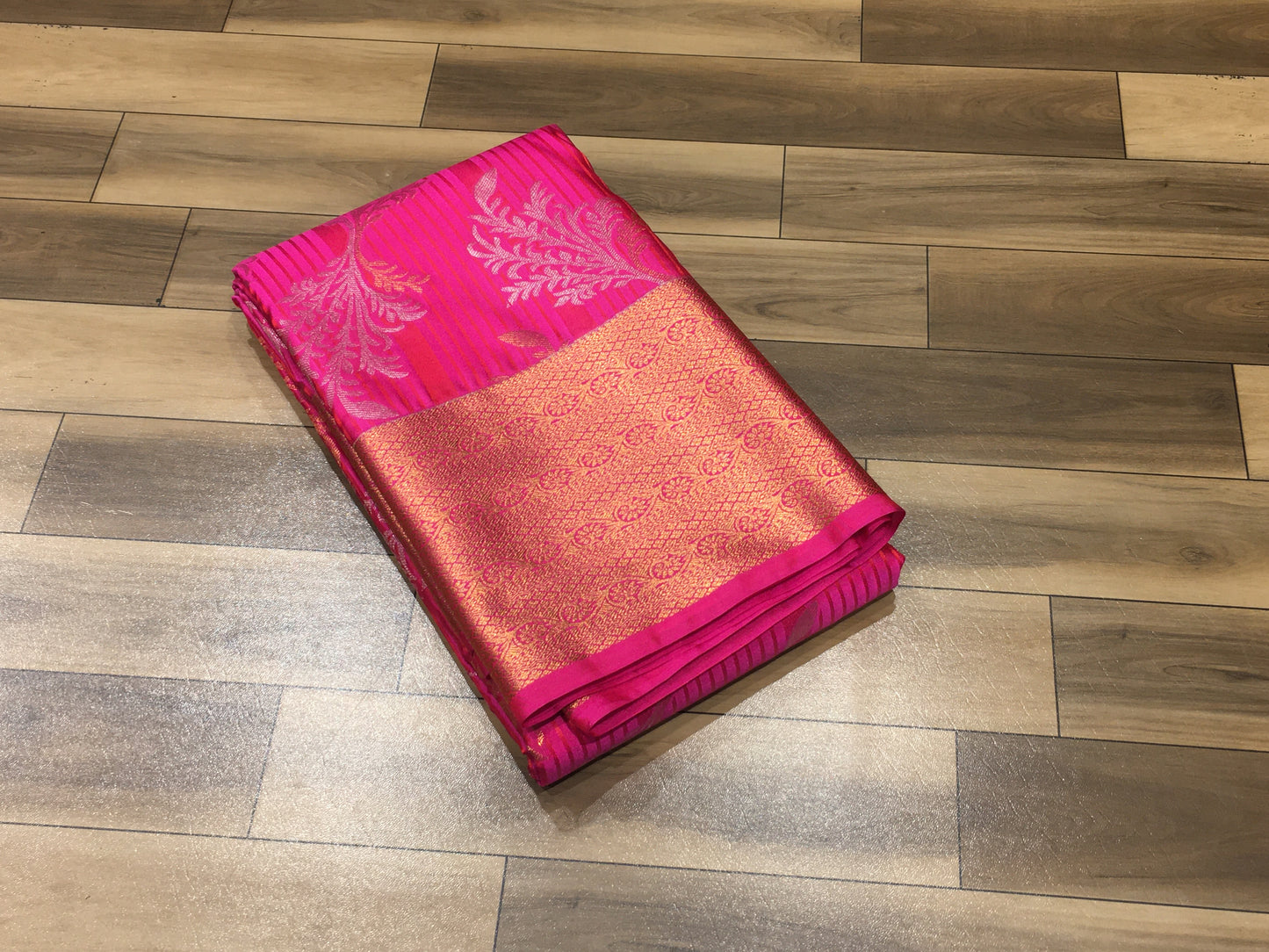 Semi Kanchipuram silk