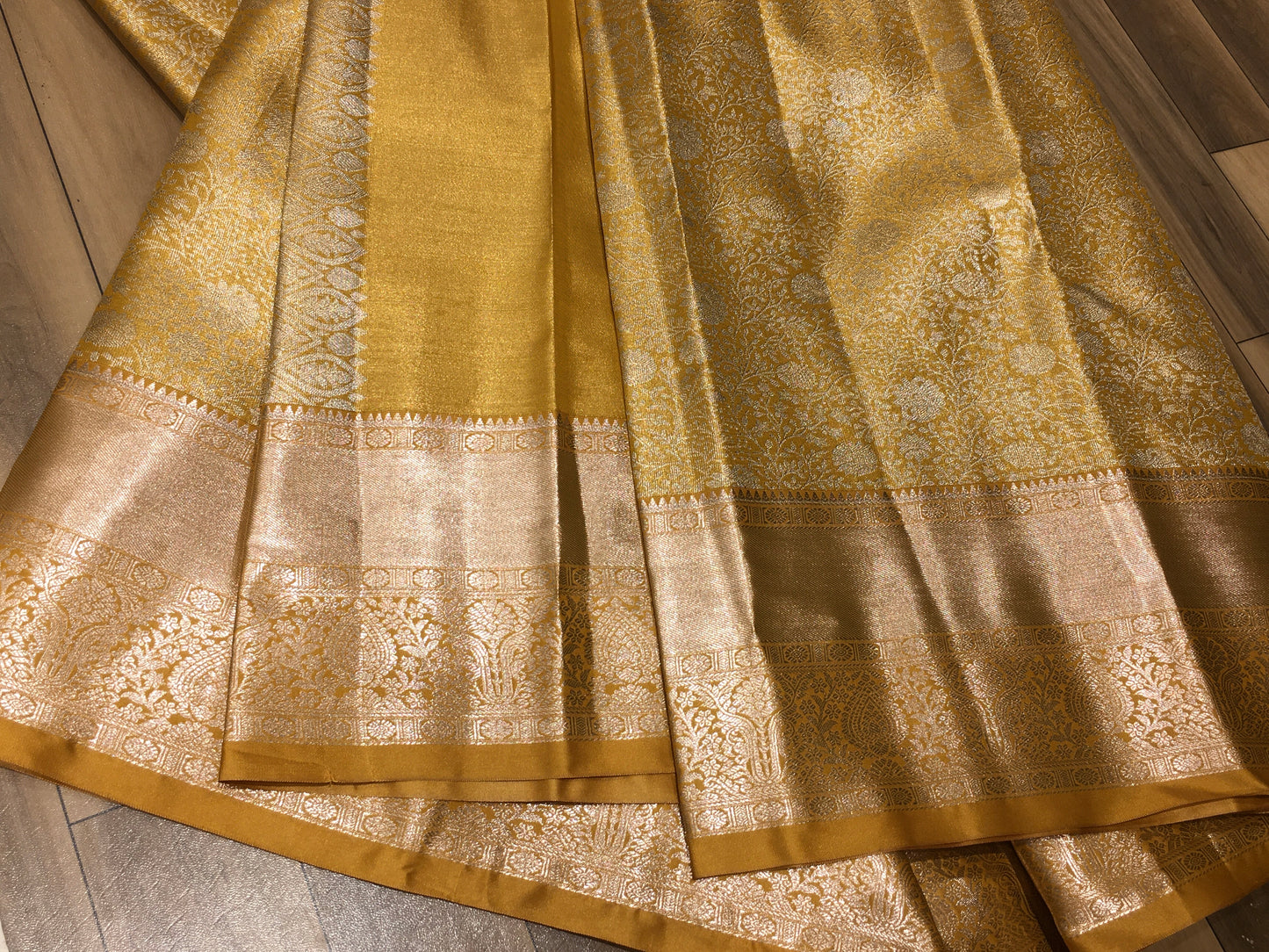Semi Kanchipuram tissue