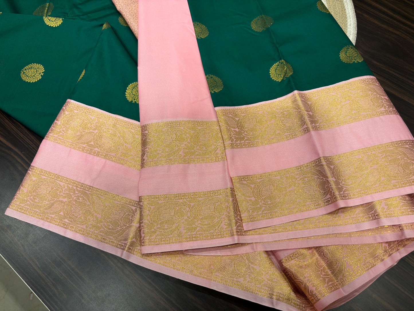 Semi Kanchipuram silk