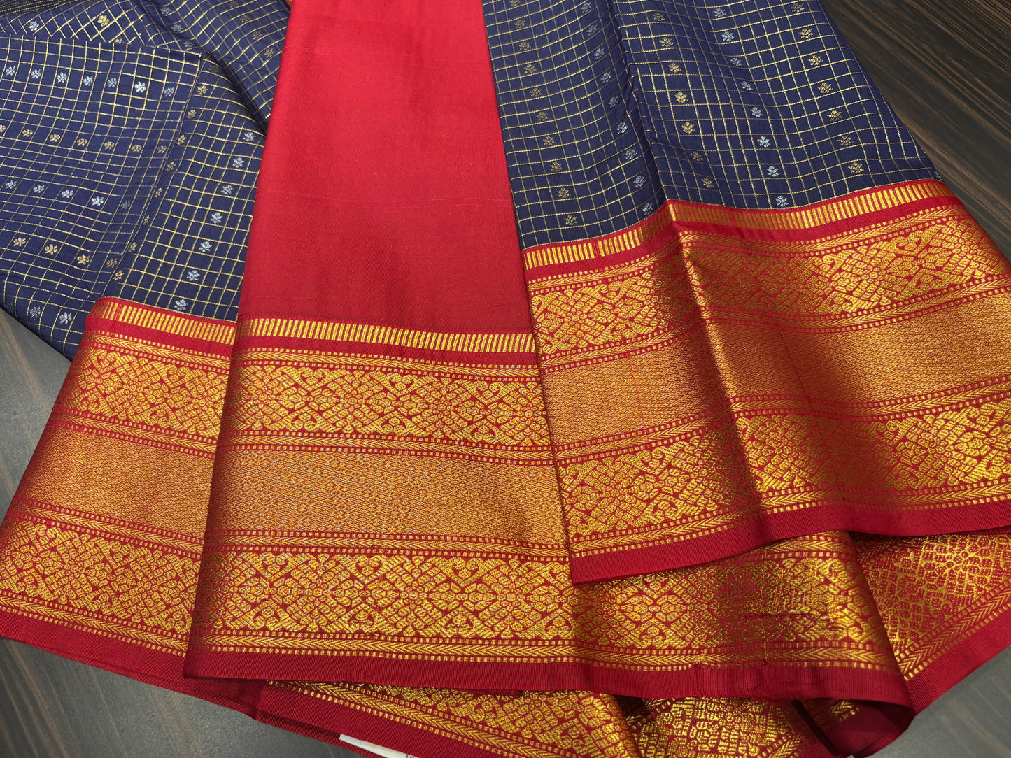 Semi Kanchipuram silk