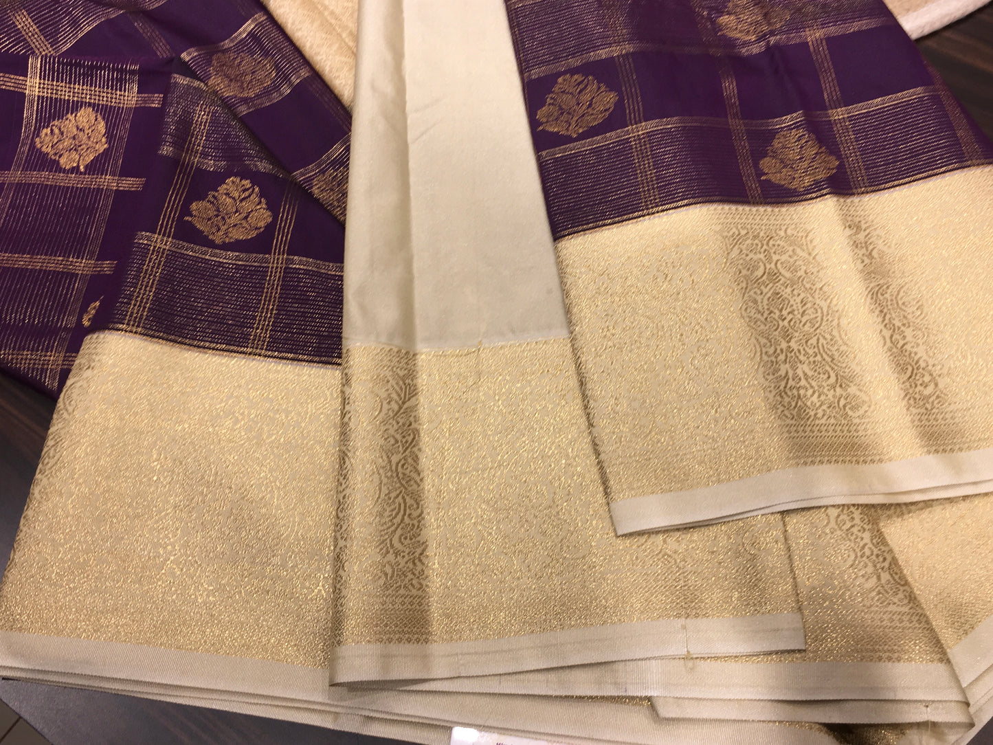 Semi Kanchipuram silk