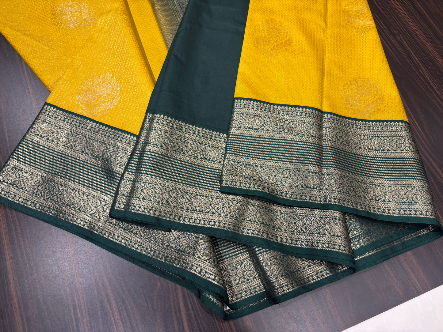 Semi Kanchipuram silk