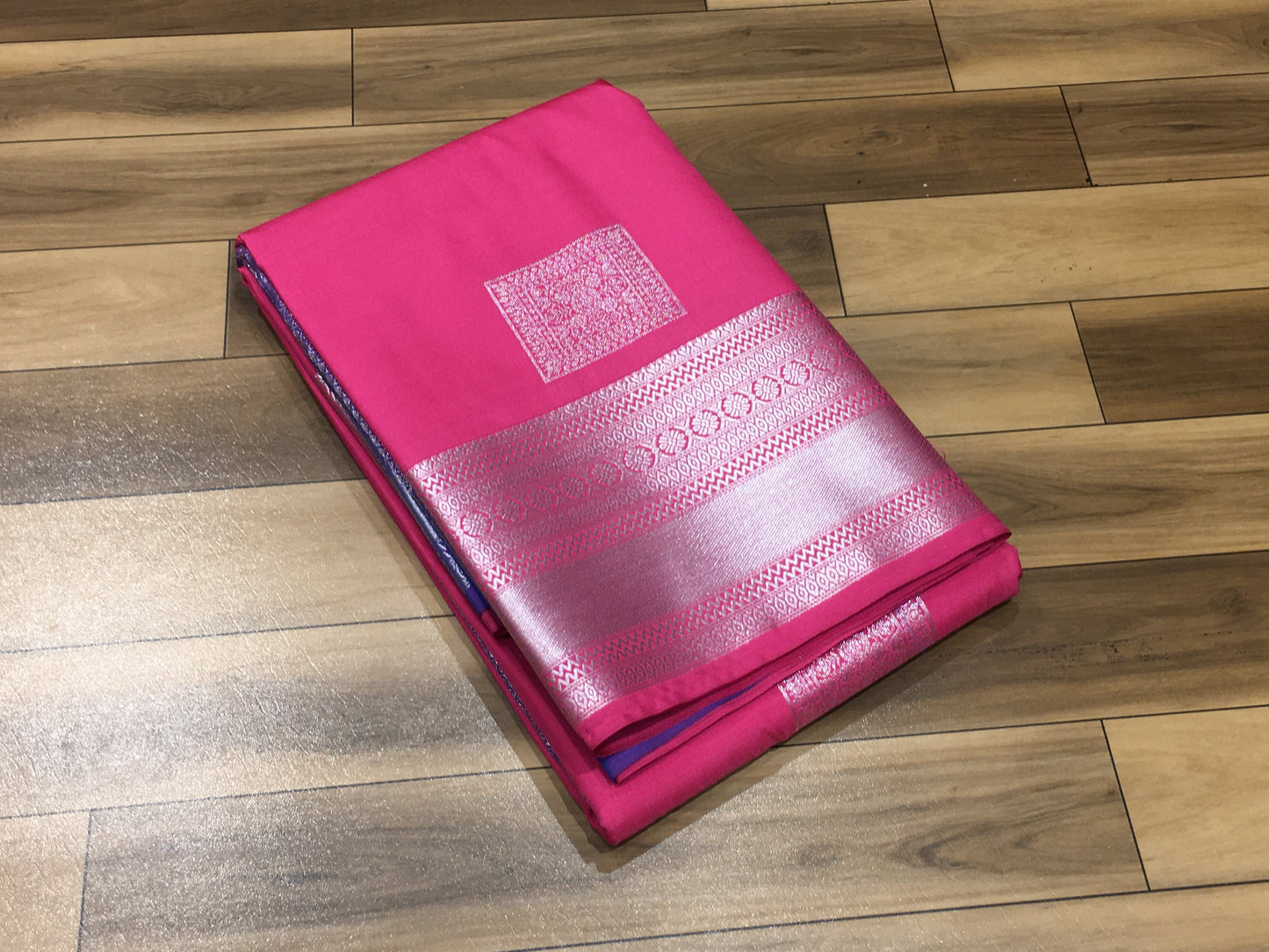 Semi Kanchipuram silk