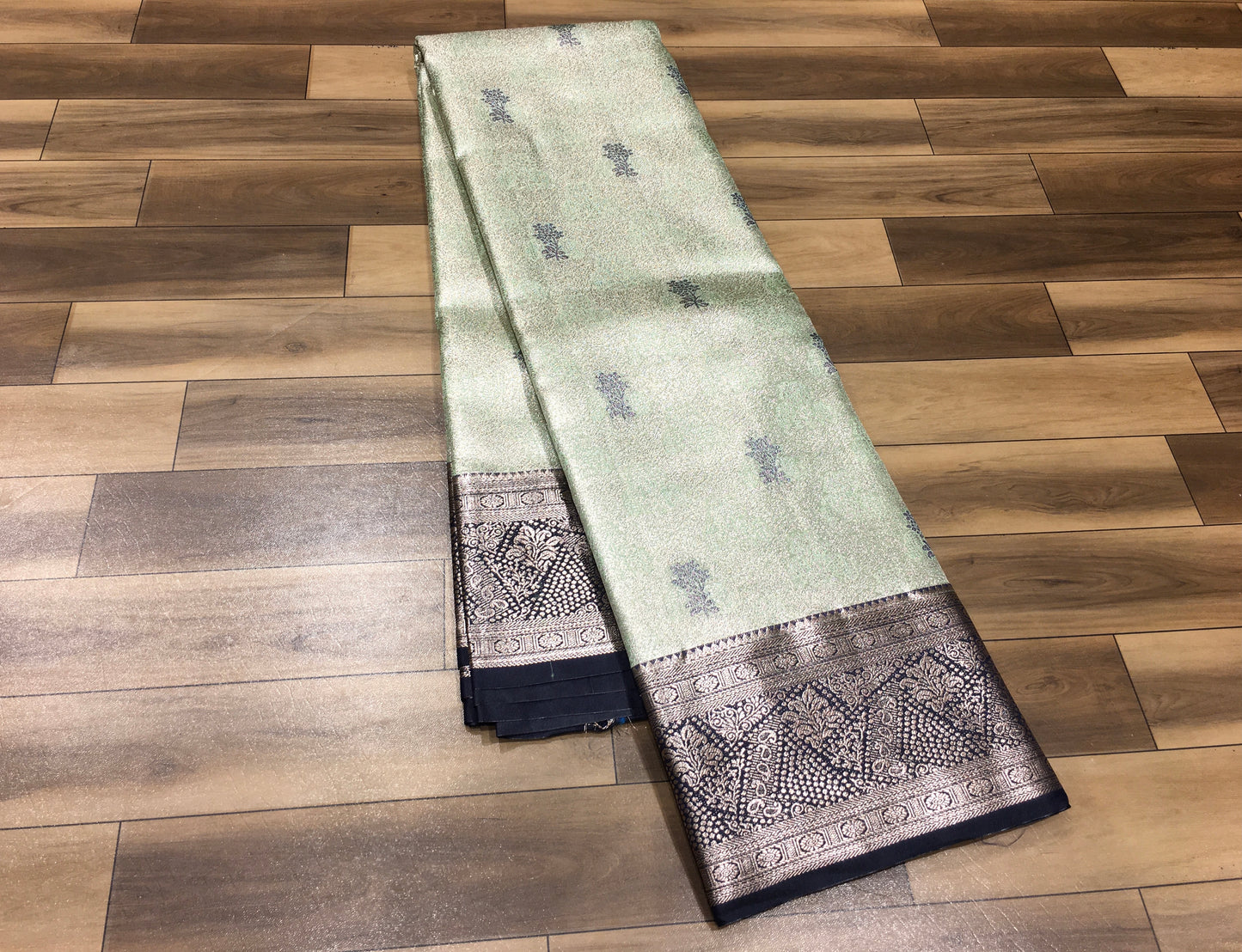 Semi Kanchipuram tissue