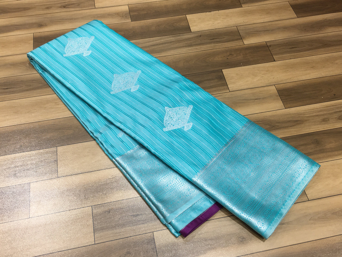 Semi Kanchipuram silk