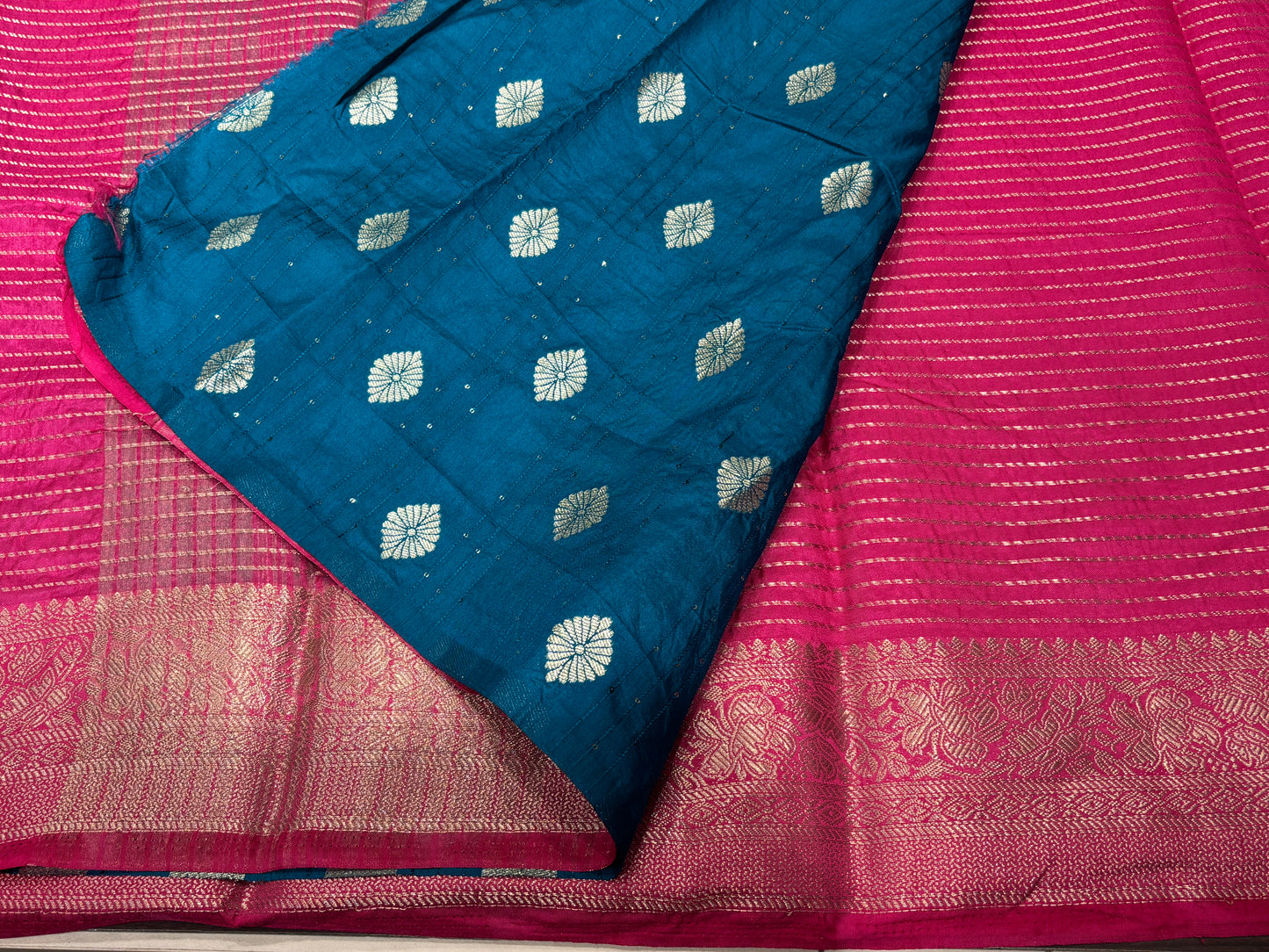 Dola silk
