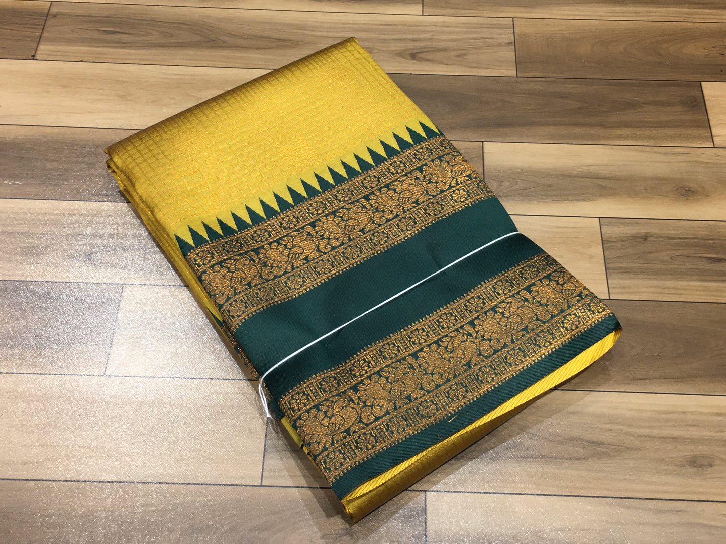 Valakalam saree