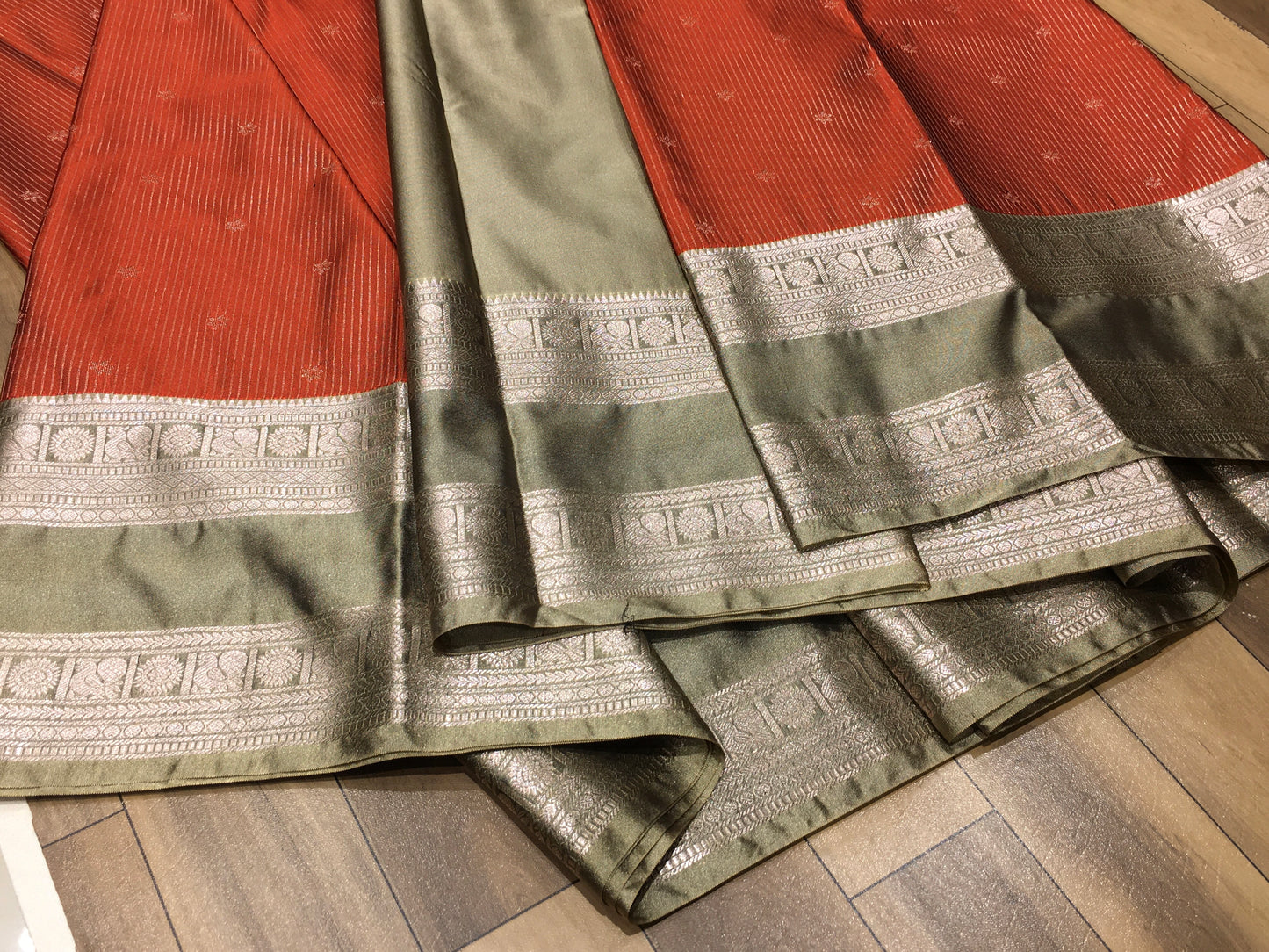 Semi Kanchipuram silk