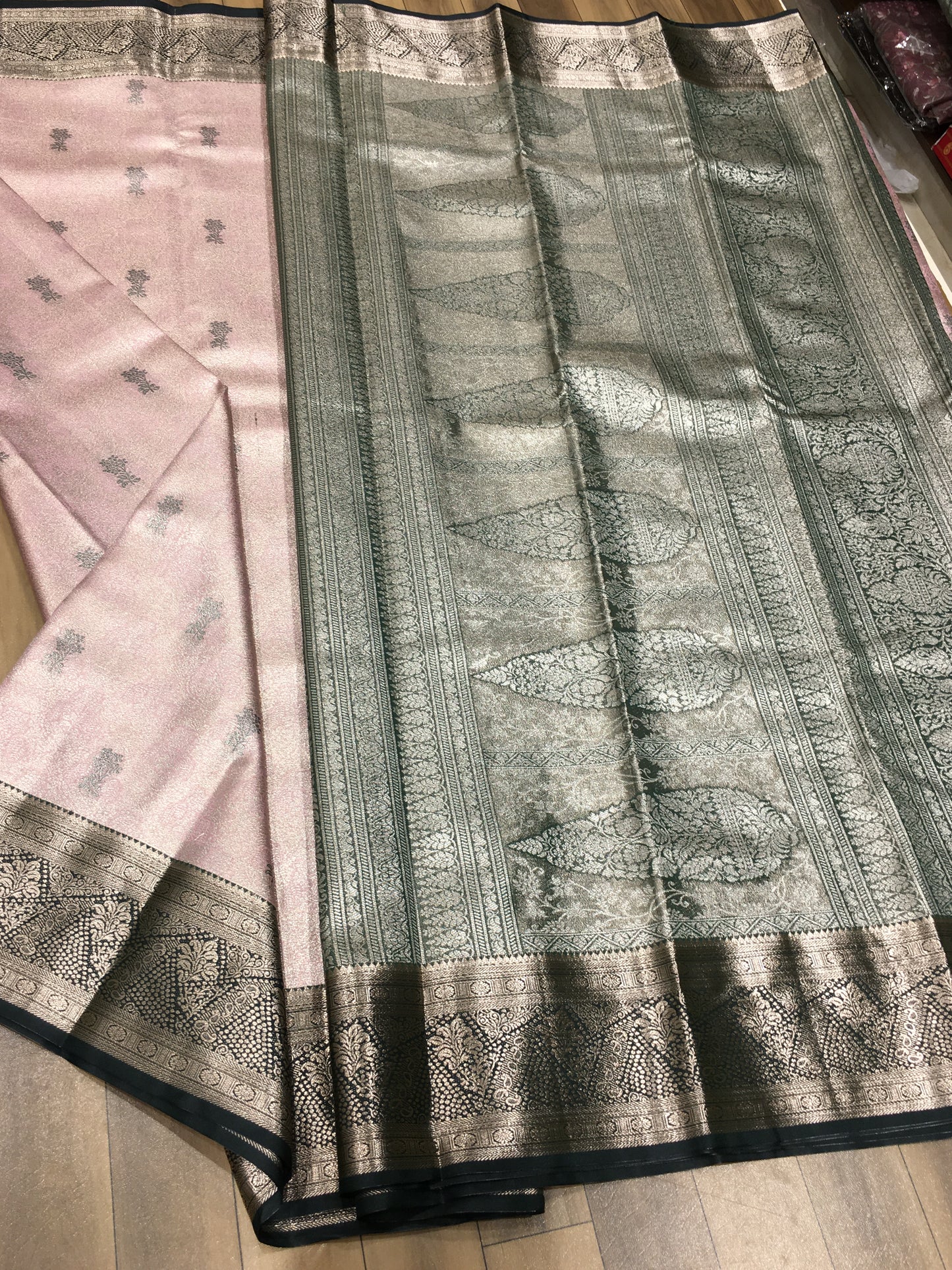 Semi Kanchipuram tissue