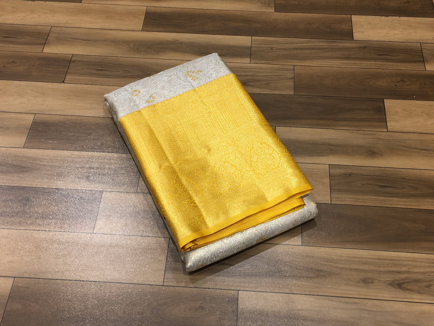 Semi Kanchipuram tissue