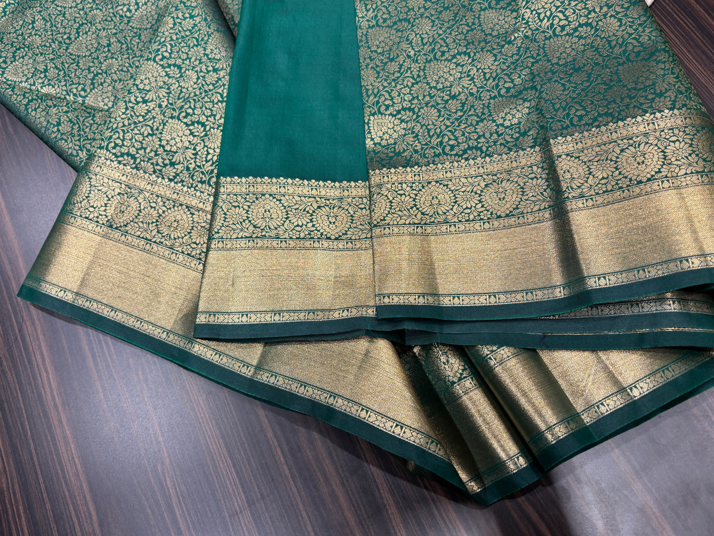 Semi Kanchipuram silk