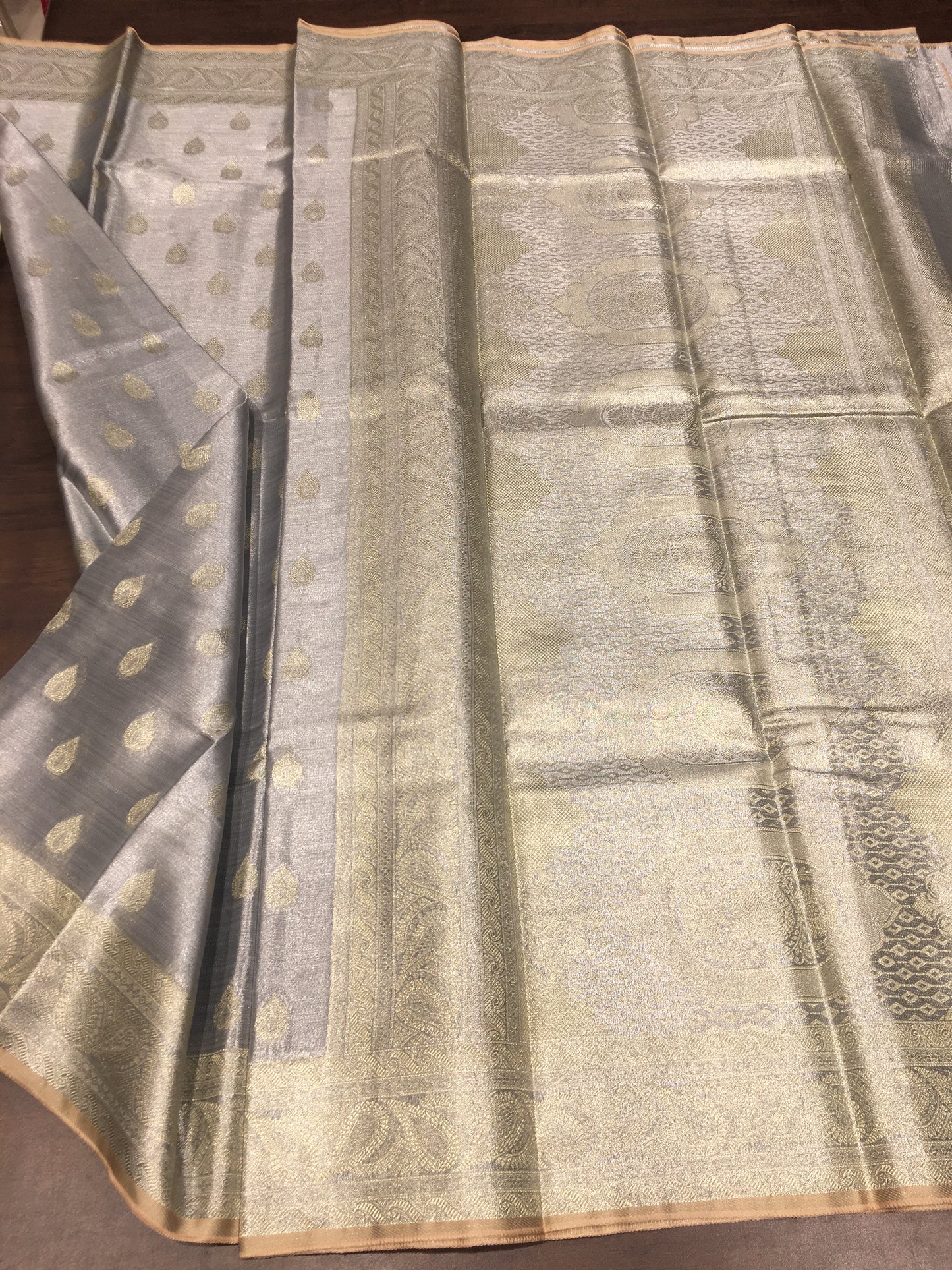 Semi Kanchipuram tissue