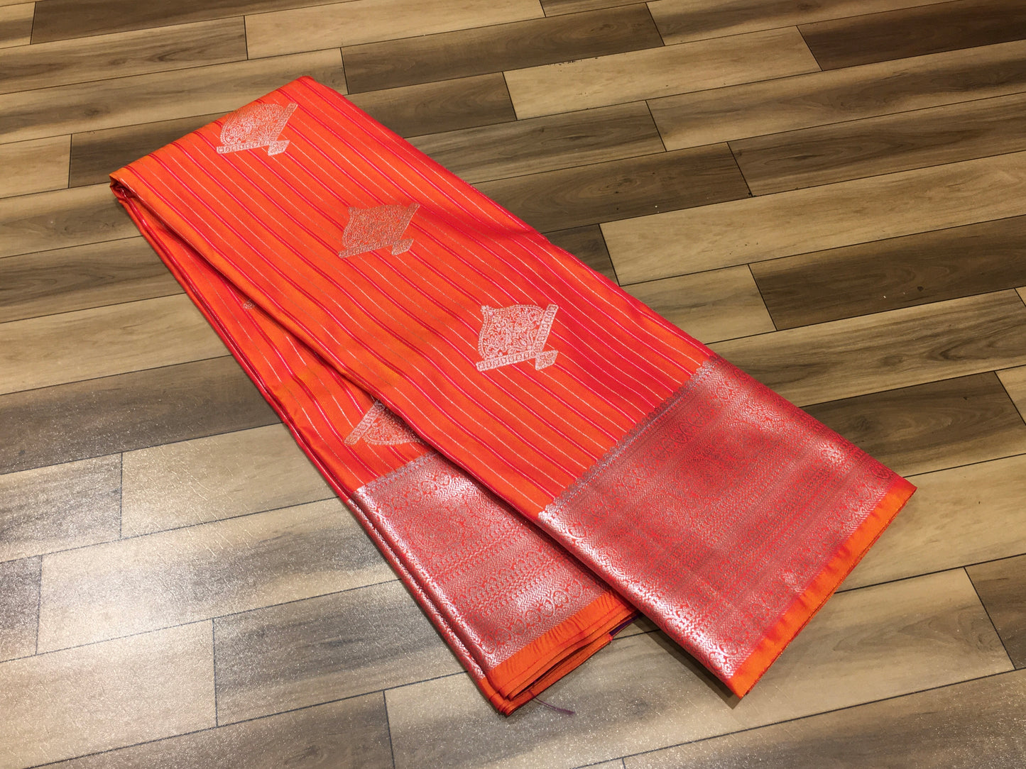 Semi Kanchipuram silk