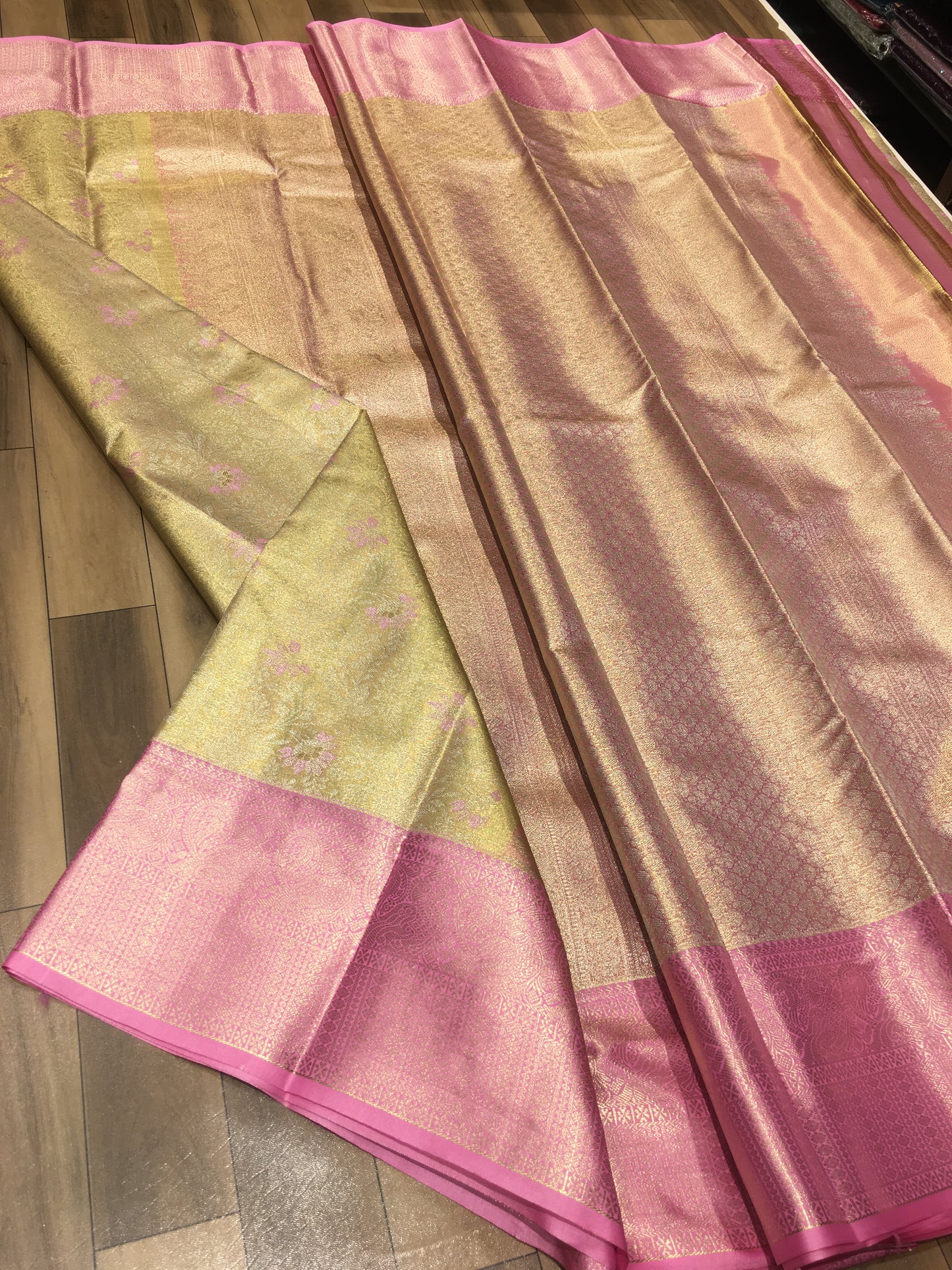 Semi Kanchipuram tissue