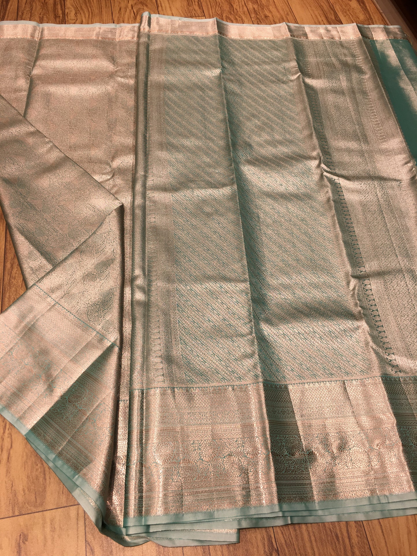 Semi Kanchipuram tissue