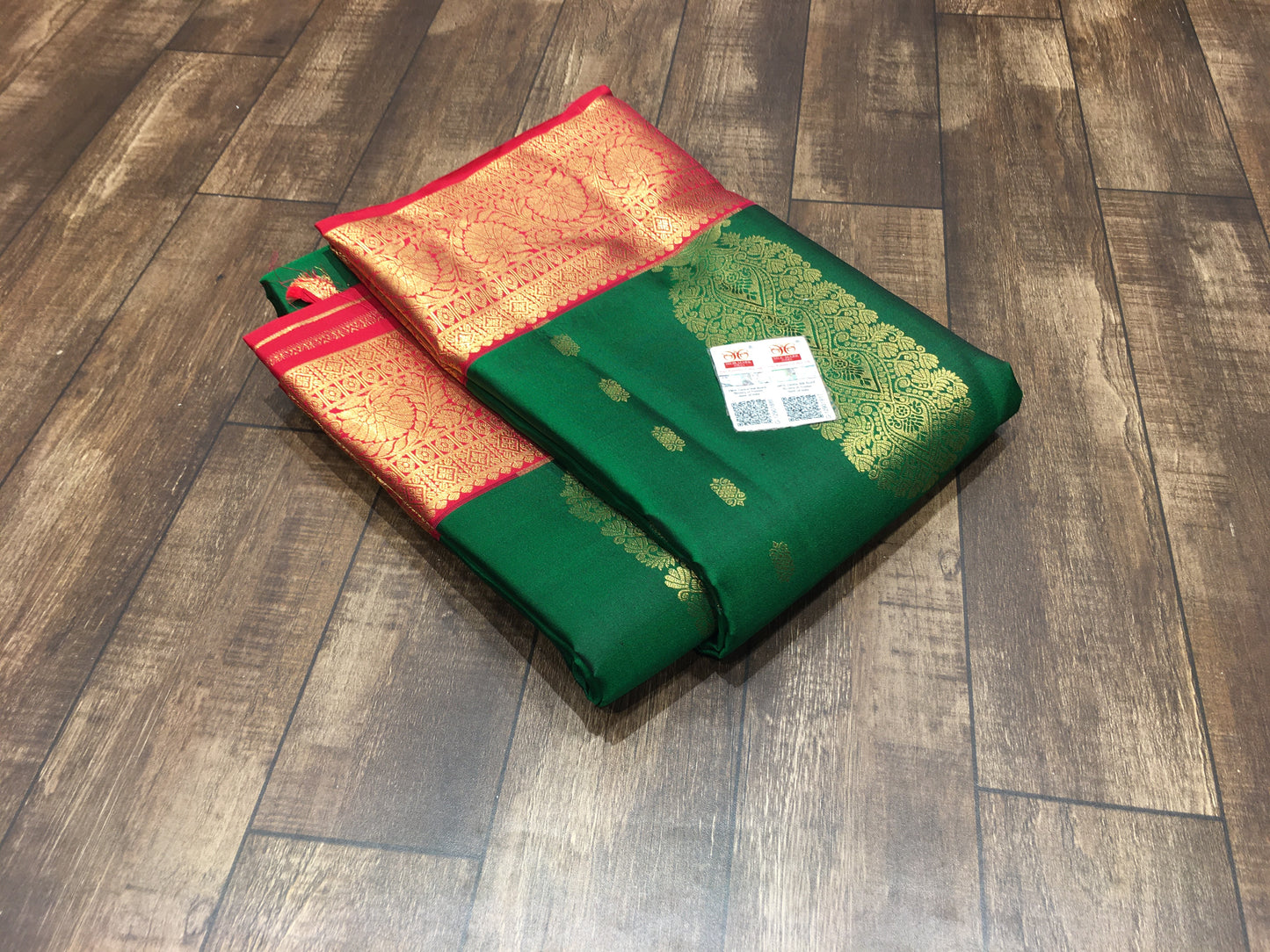 Pure kanchipuram silk