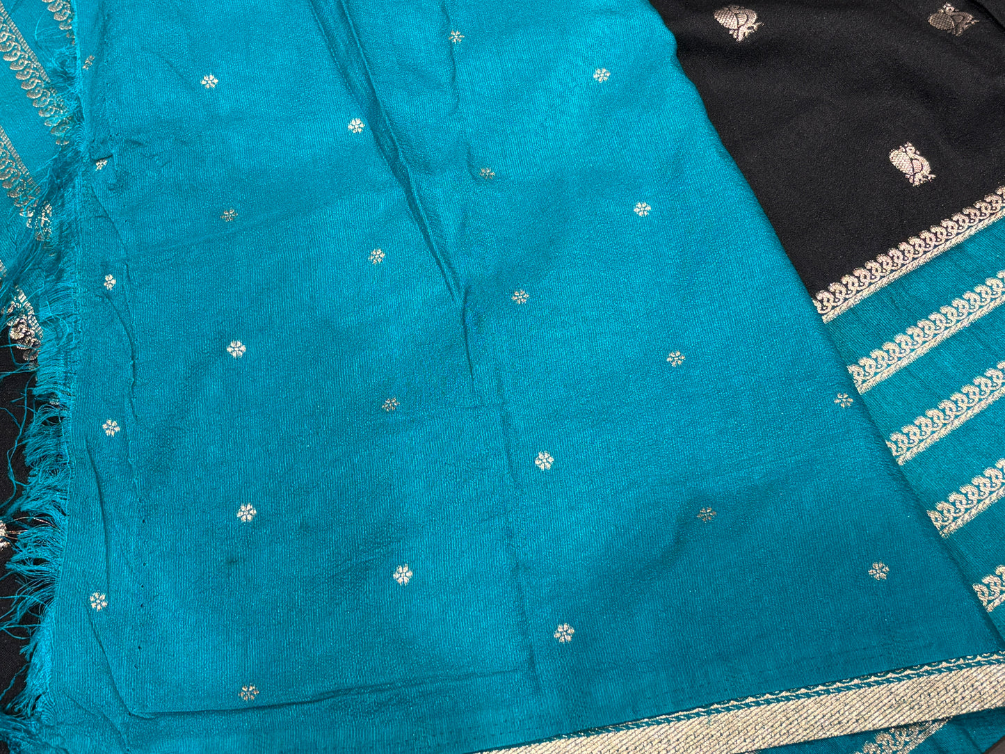 Soft crape saree