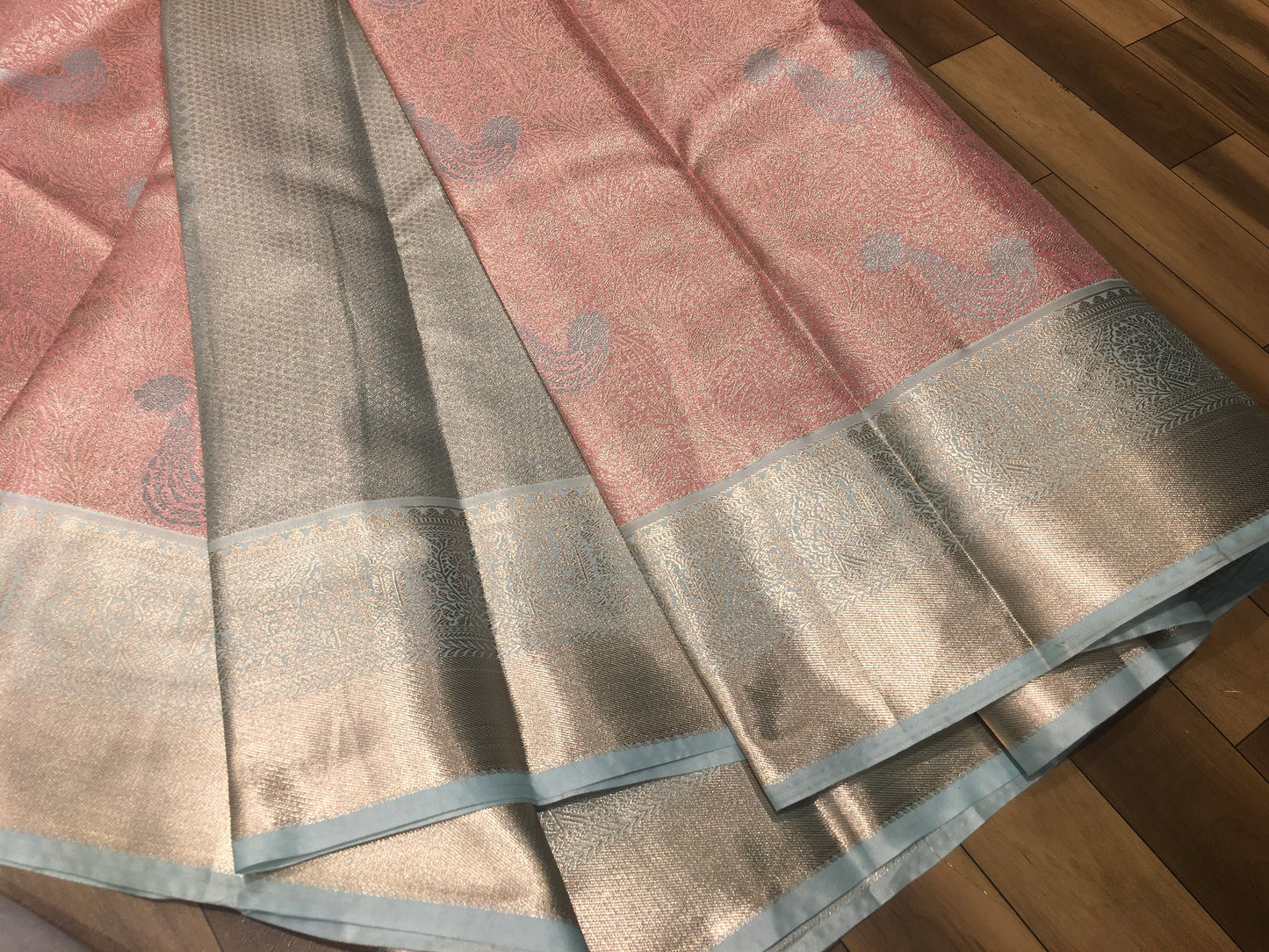 Semi Kanchipuram tissue