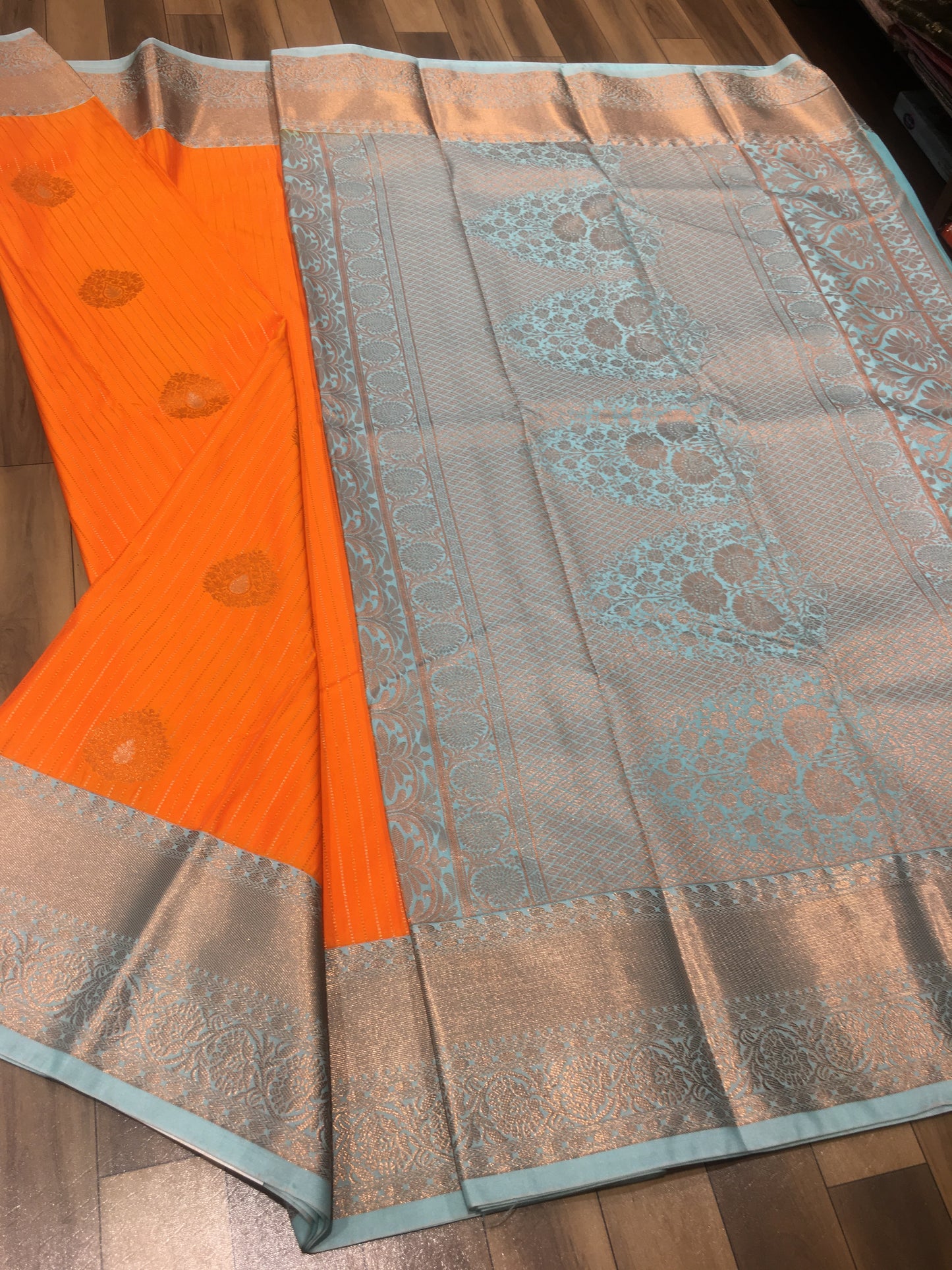 Semi Kanchipuram silk