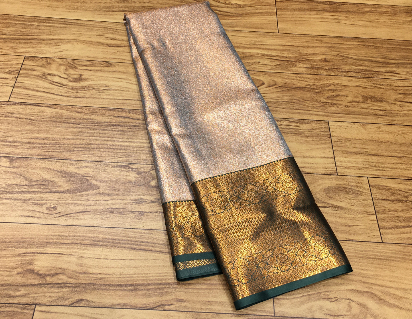 Semi kanchipuram tissue