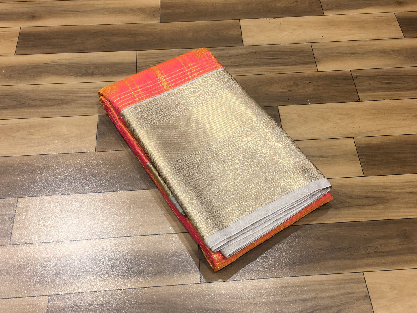 Semi Kanchipuram silk