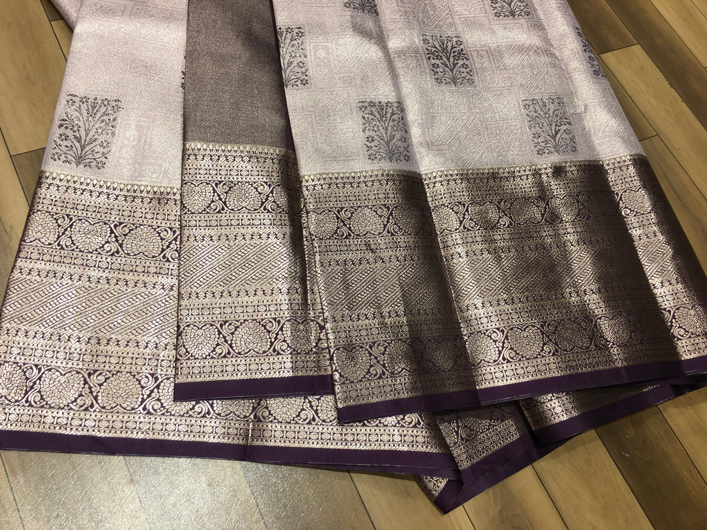 Semi Kanchipuram tissue