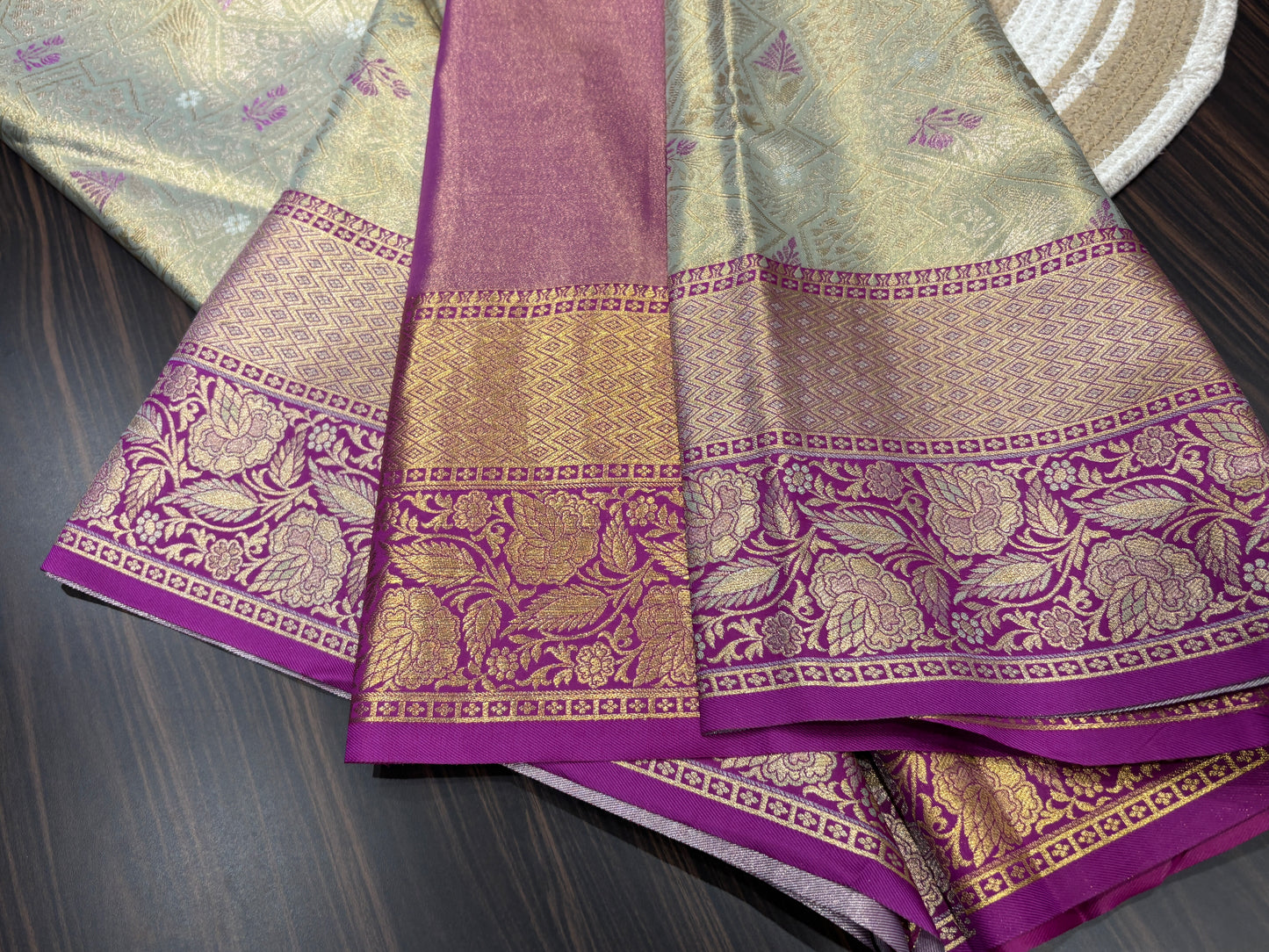 Semi Kanchipuram tissue