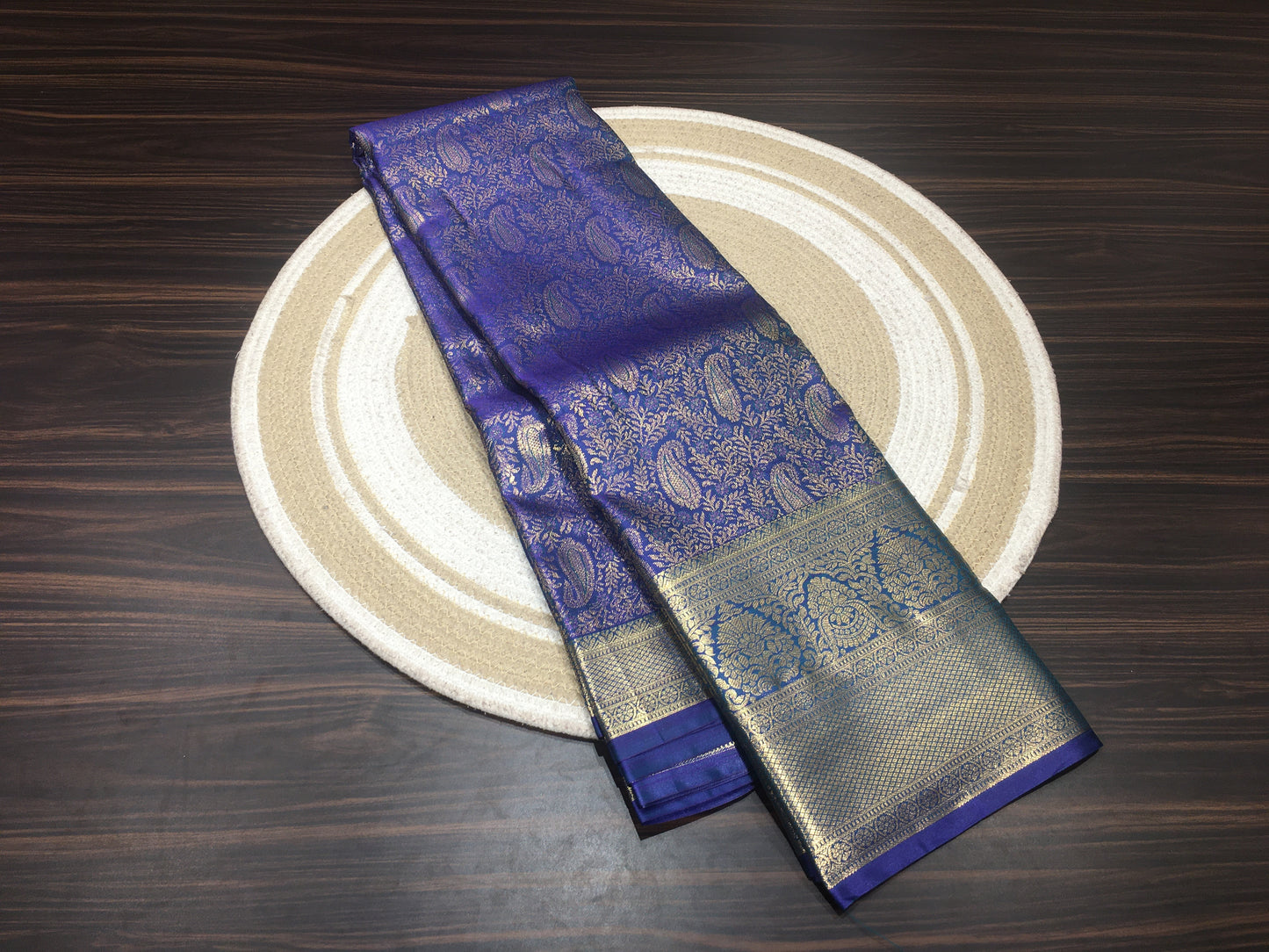Semi Kanchipuram silk