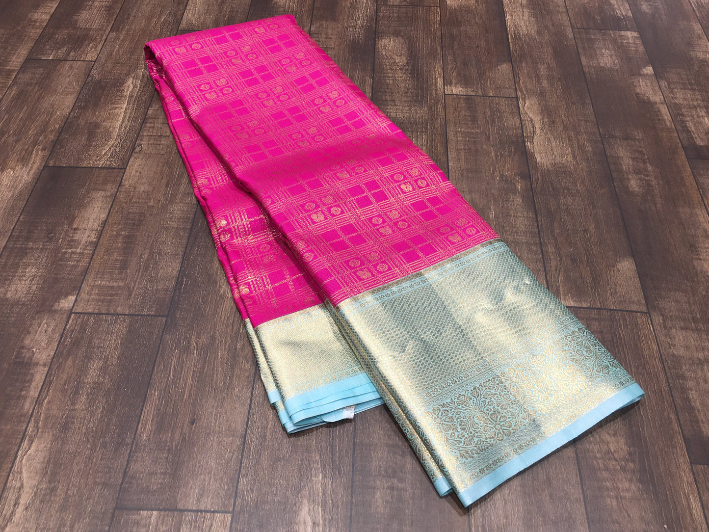 Semi Kanchipuram silk