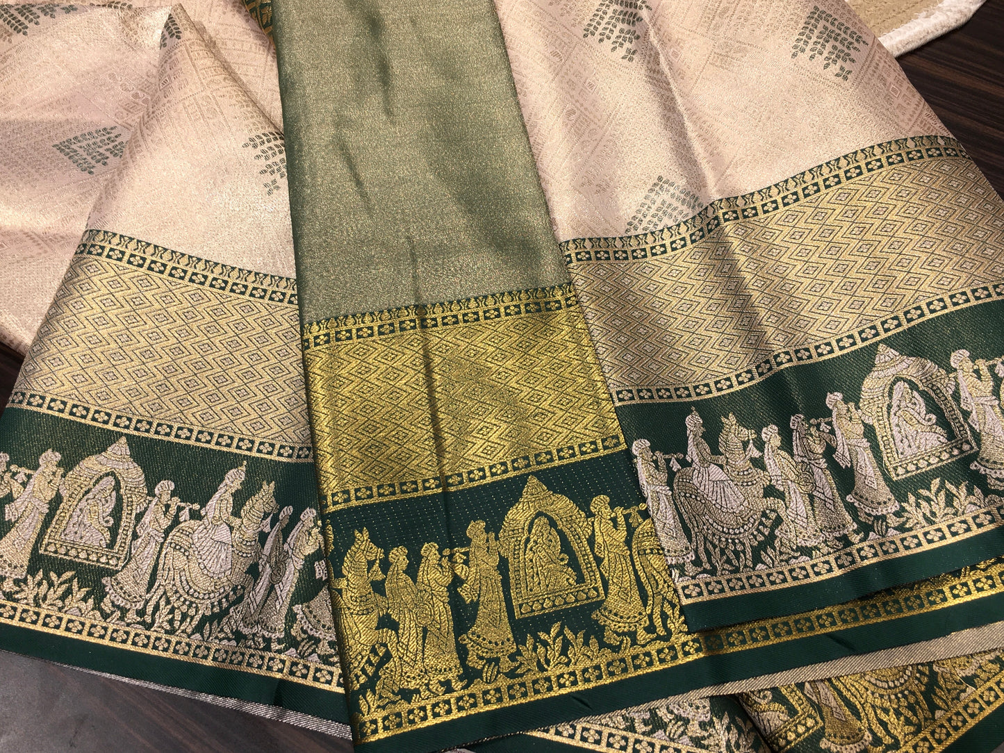 Semi Kanchipuram Tissue