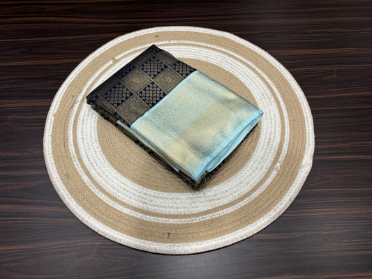 Semi Kanchipuram silk