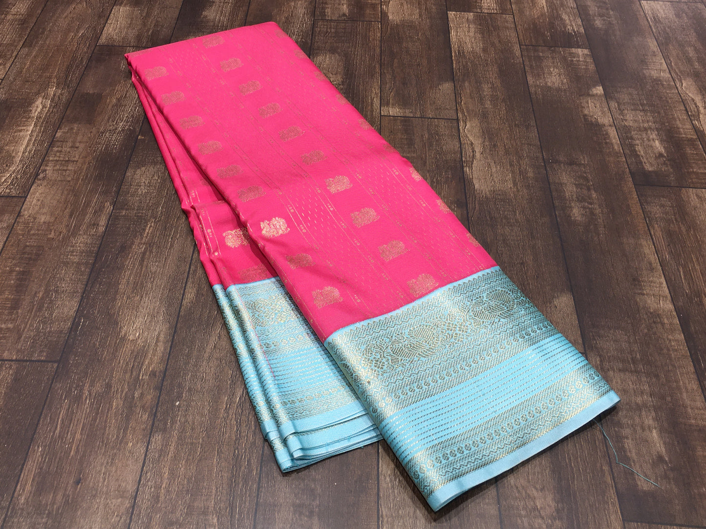 Semi Kanchipuram silk