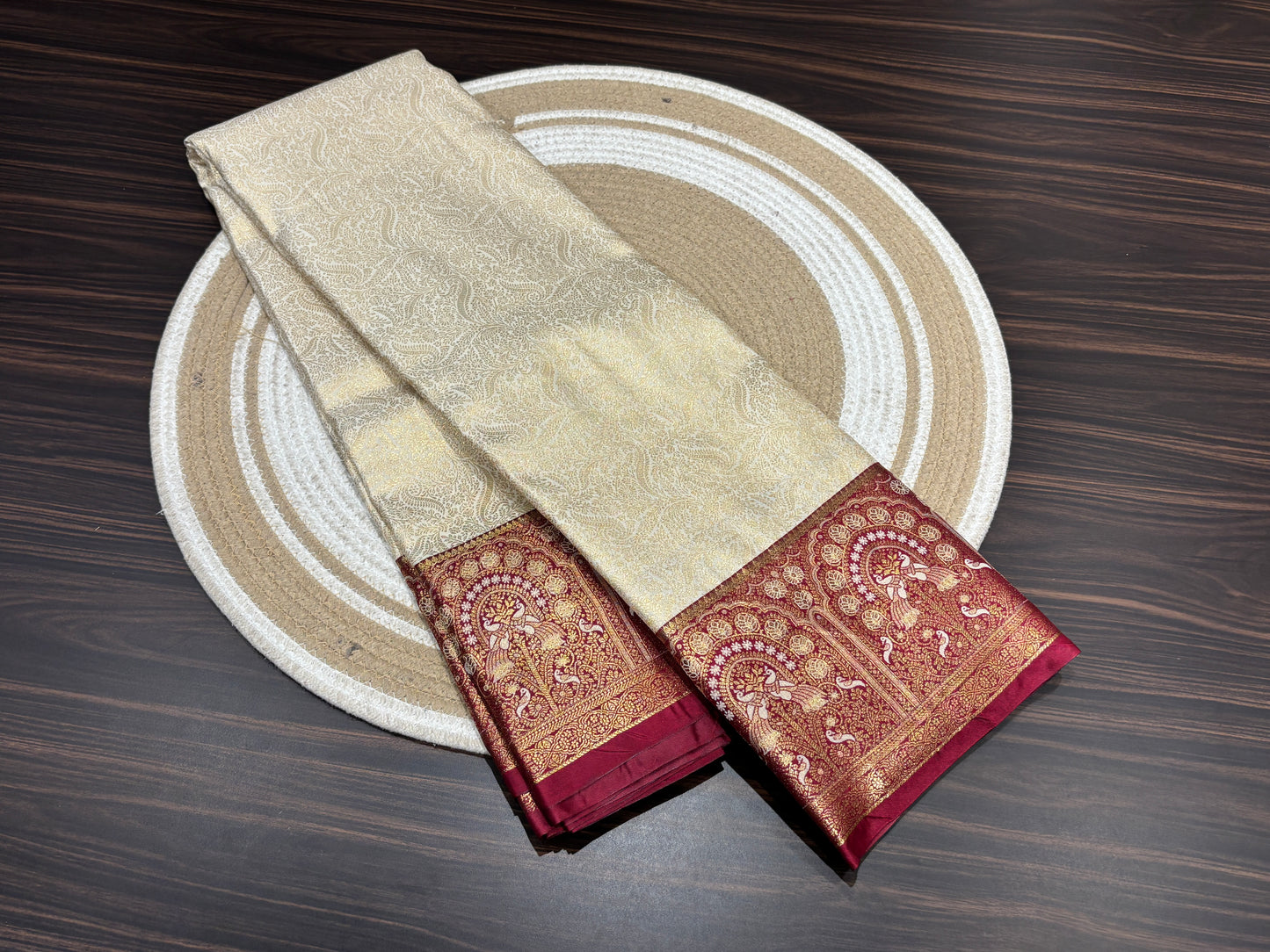 Semi Kanchipuram silk