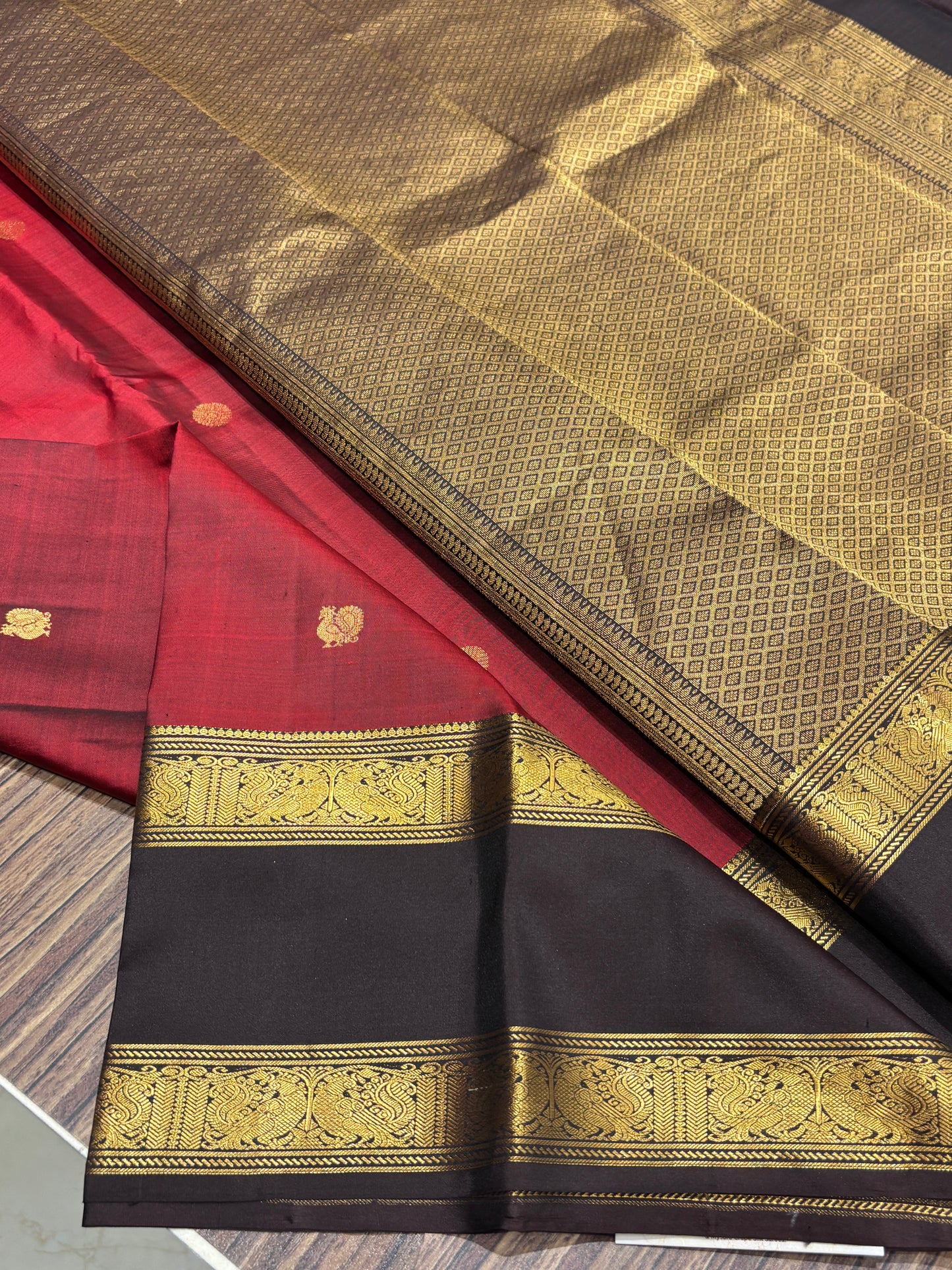 Pure Kanchipuram silk