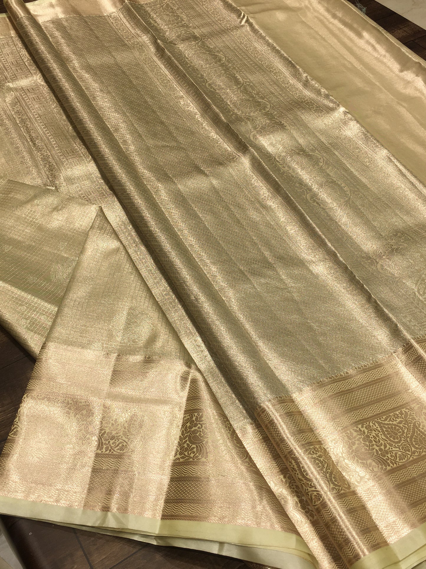 Semi Kanchipuram Tissue