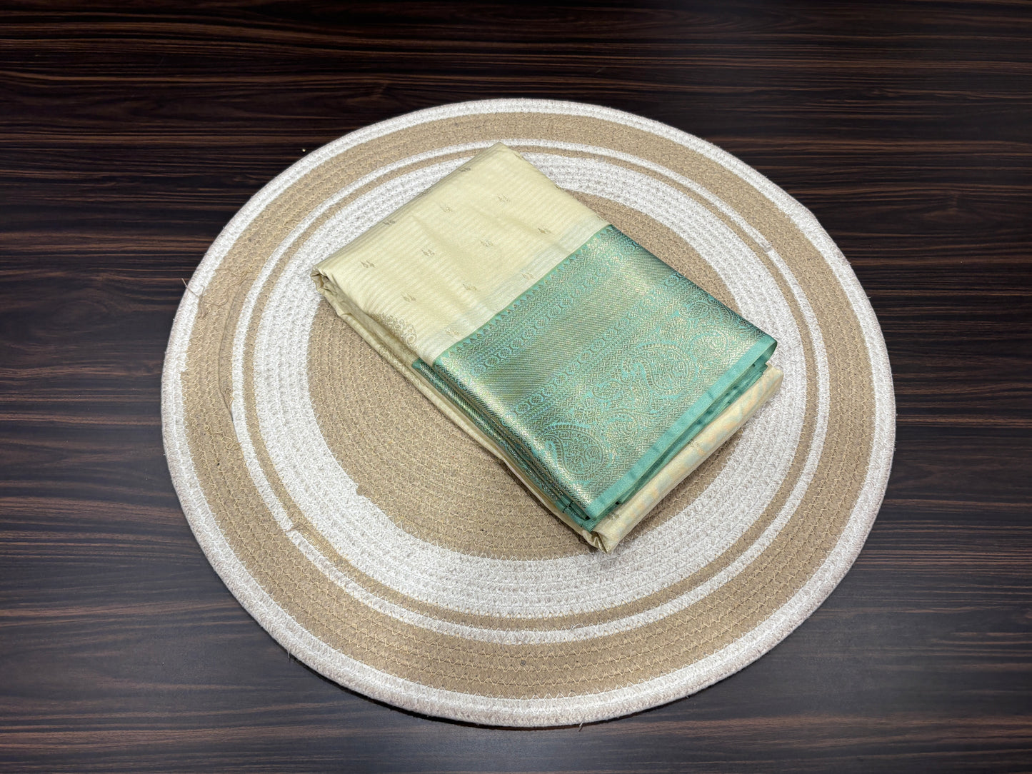 Semi Kanchipuram silk